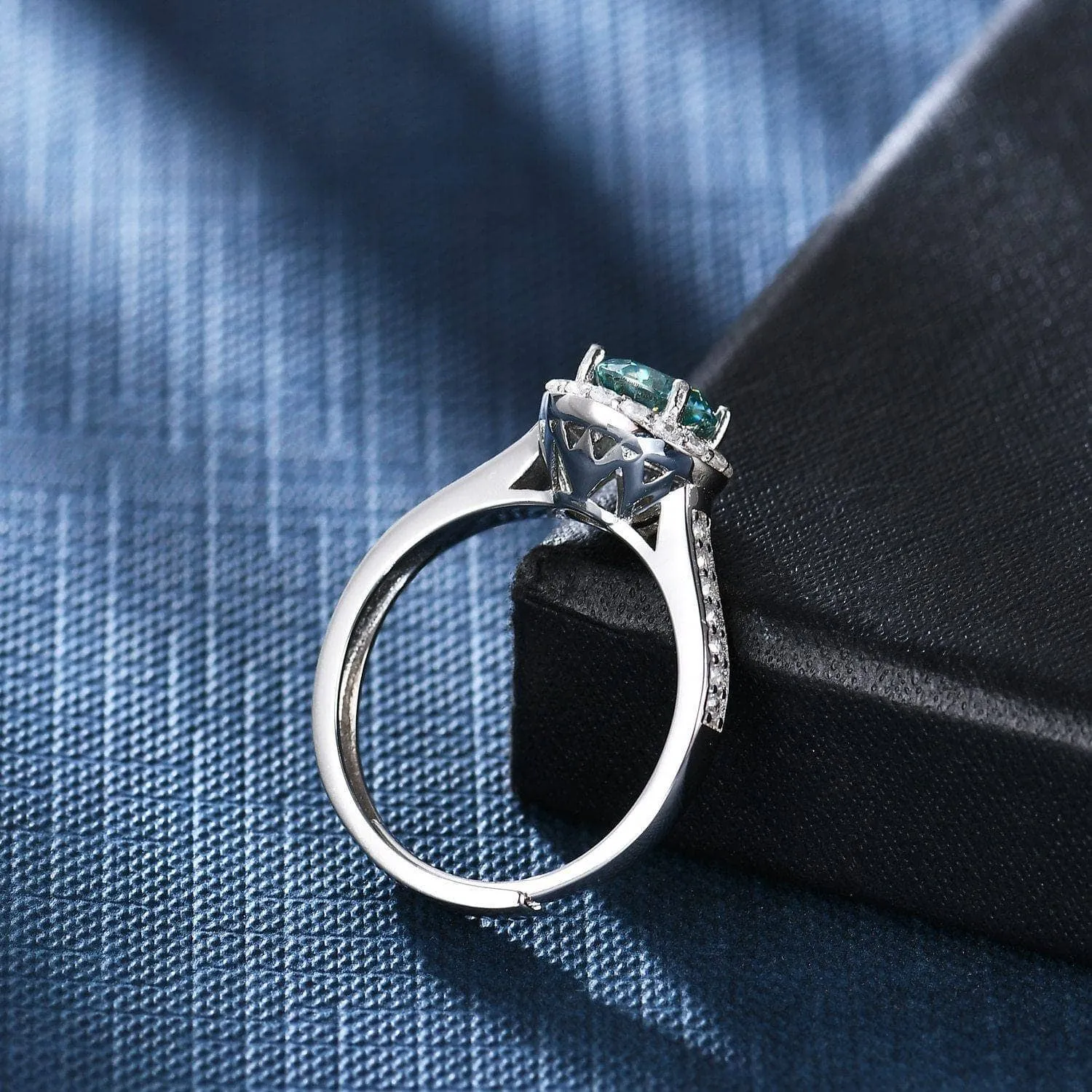 1.0 ct Round Halo Green Diamond Adjustable Engagement Ring
