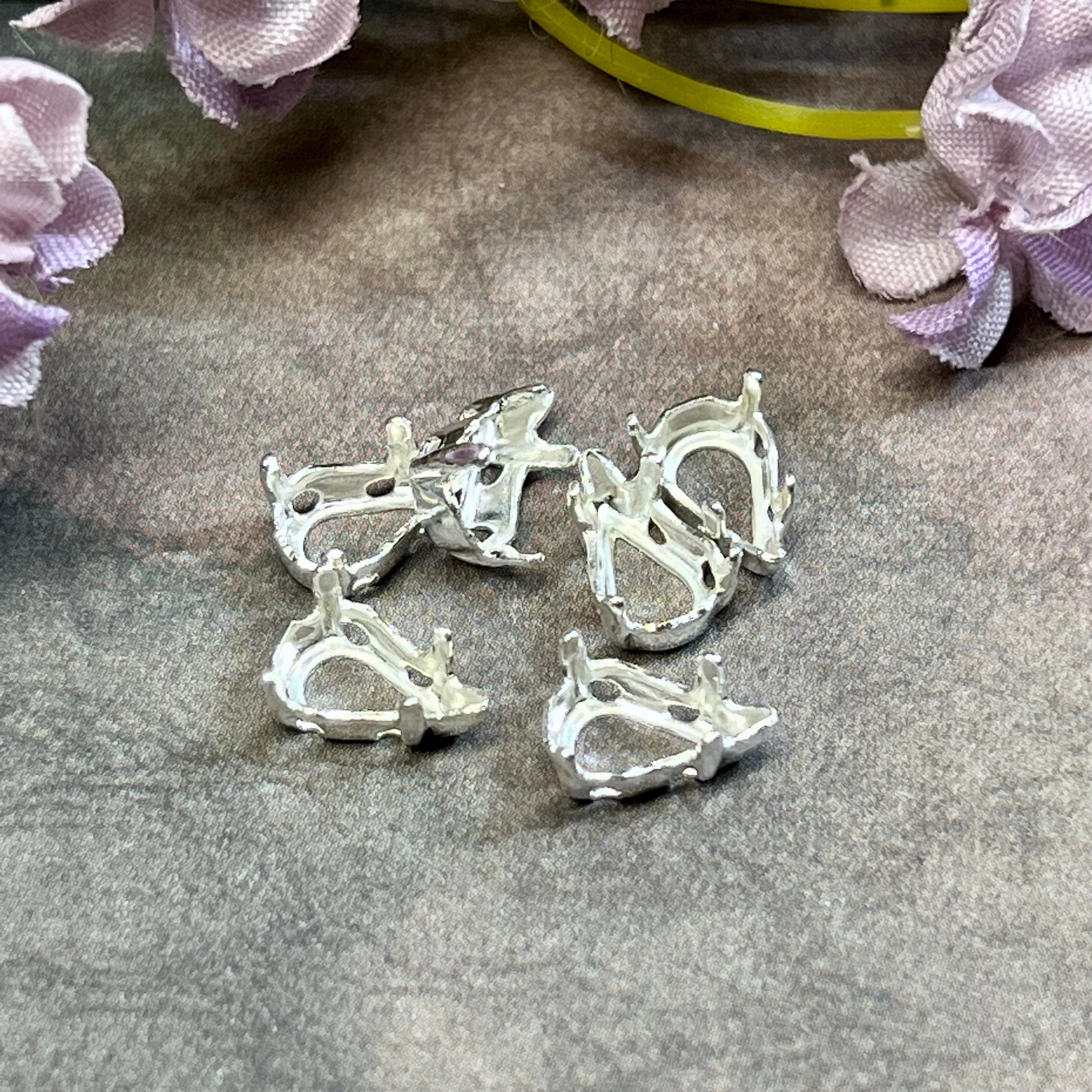10x6 mm Pear-Teardrop Shaped, 4300 Settings, 6 pcs Silver or Gold Plated, Gemstone or Crystal Settings, Bead Embroidery Component