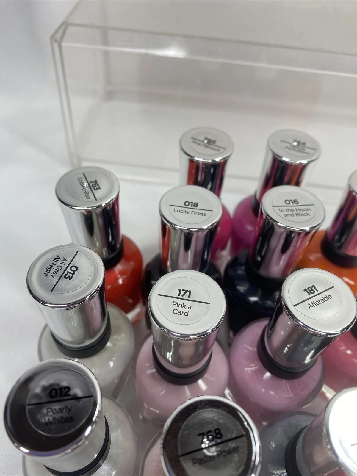 (16) Sally Hansen Salon Manicure Nail Polish Gel Finish No Repeats Bulk Lot