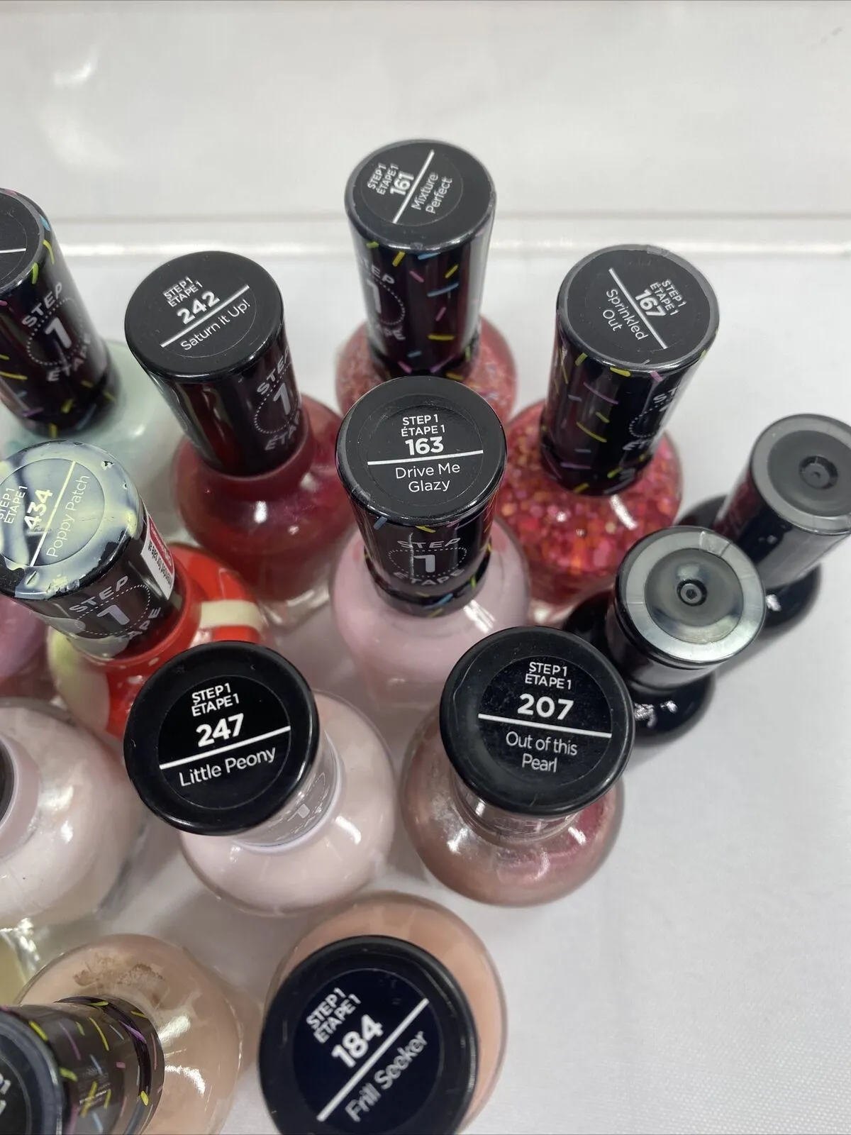 (17) Sally Hansen Miracle Gel Nail Polish Gel No Repeats Bulk Lot