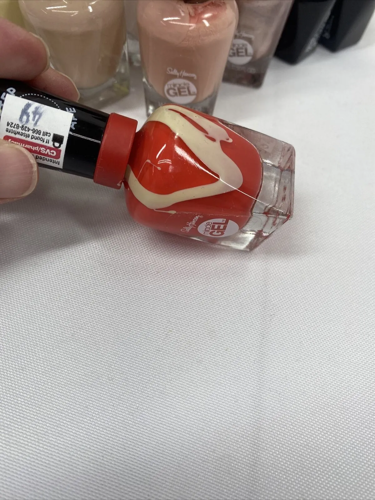 (17) Sally Hansen Miracle Gel Nail Polish Gel No Repeats Bulk Lot