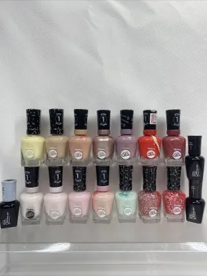 (17) Sally Hansen Miracle Gel Nail Polish Gel No Repeats Bulk Lot