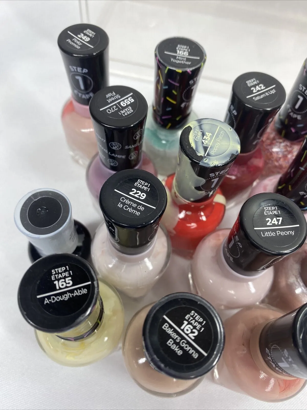 (17) Sally Hansen Miracle Gel Nail Polish Gel No Repeats Bulk Lot
