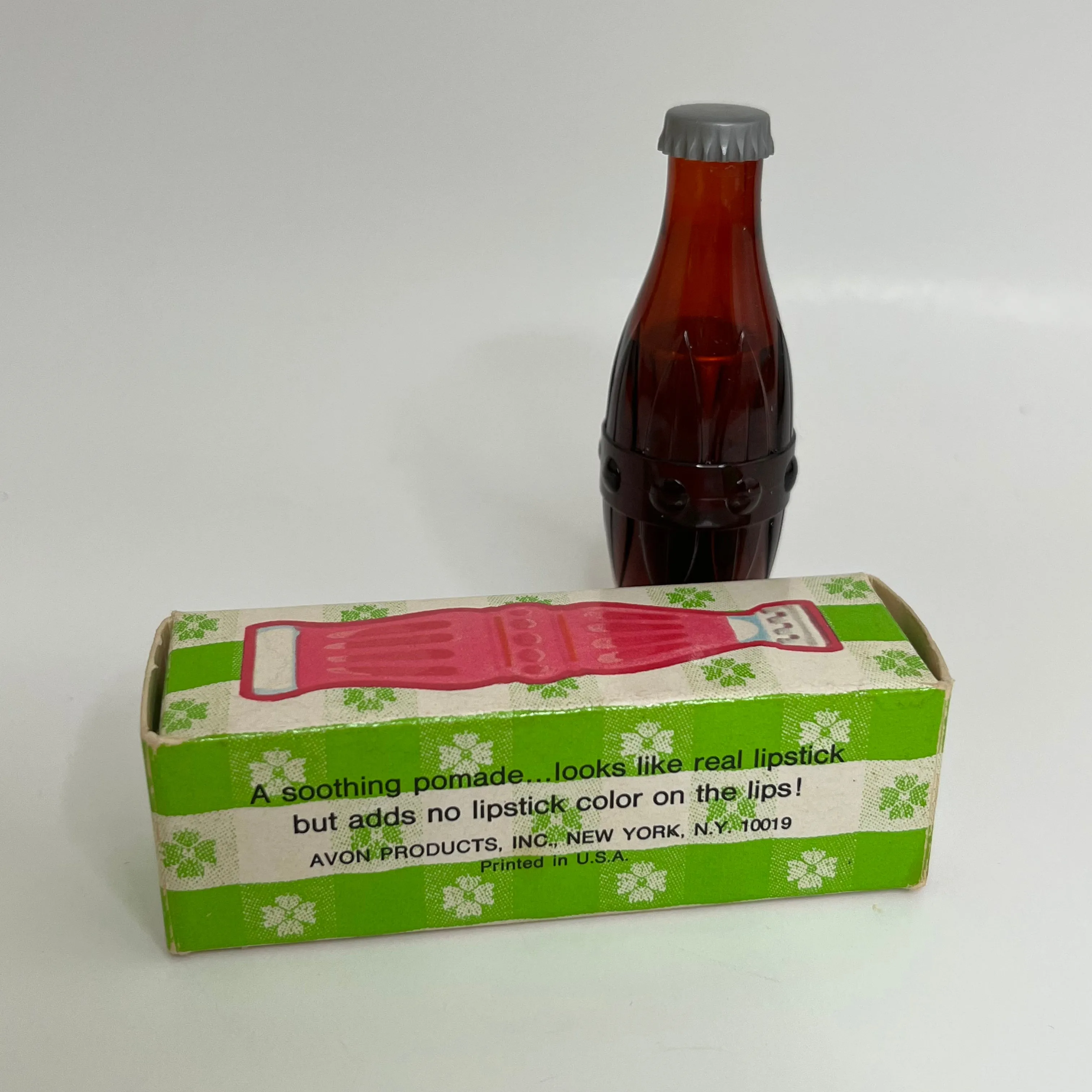 1973 Avon Lip POP Cola -NOS