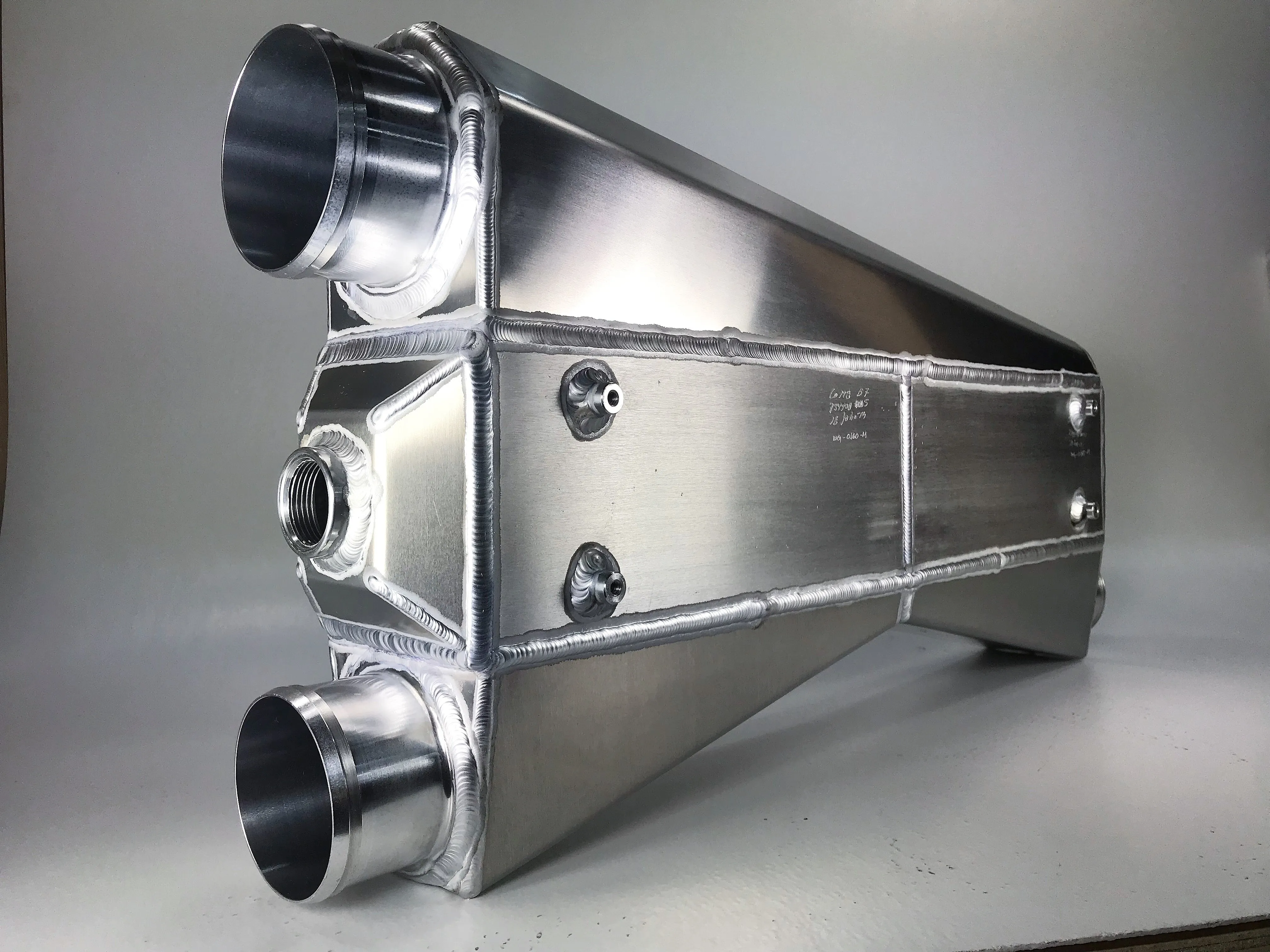 2000hp, Dual In, Single Out