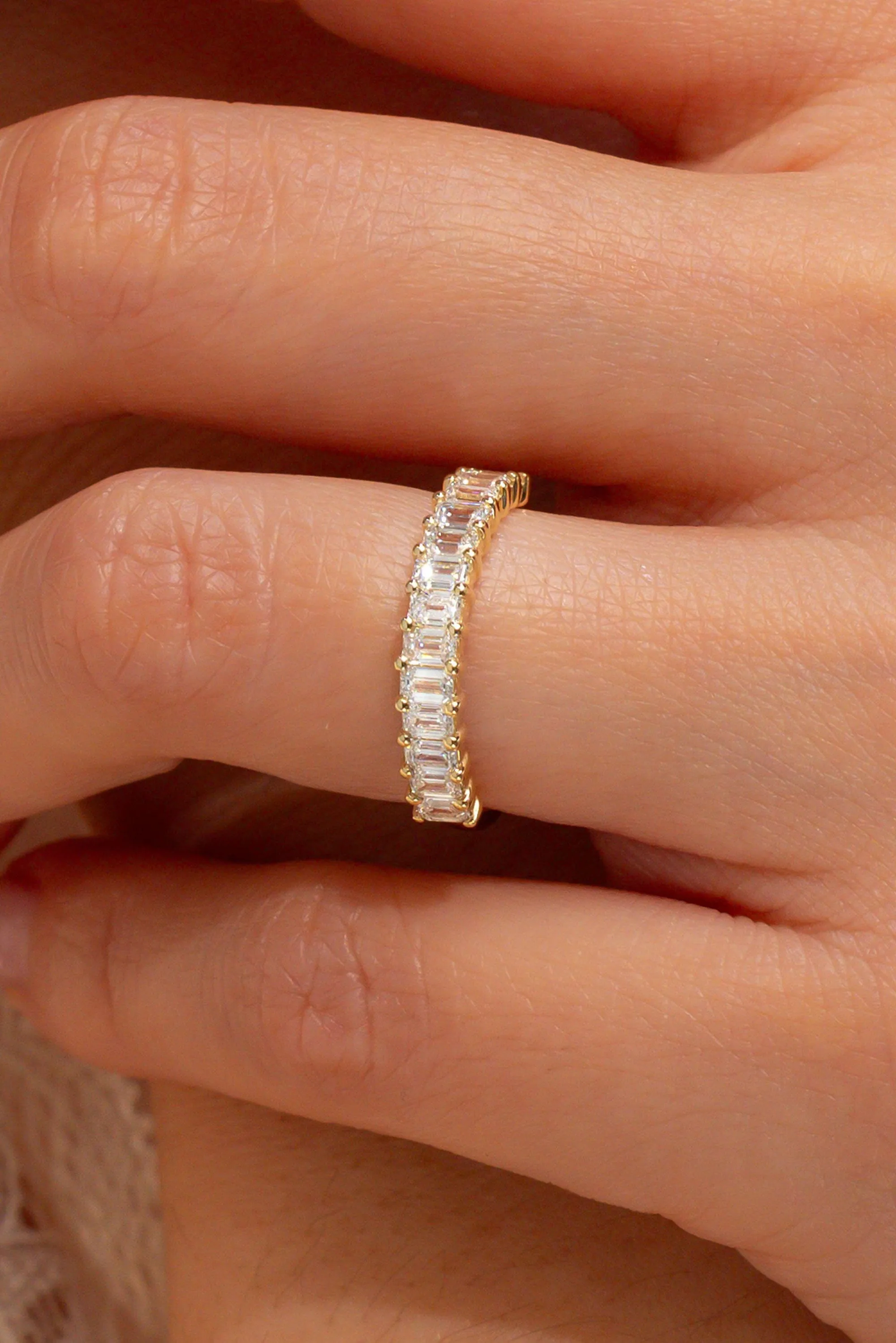 3.0mm North-South Emerald Diamond Ring
