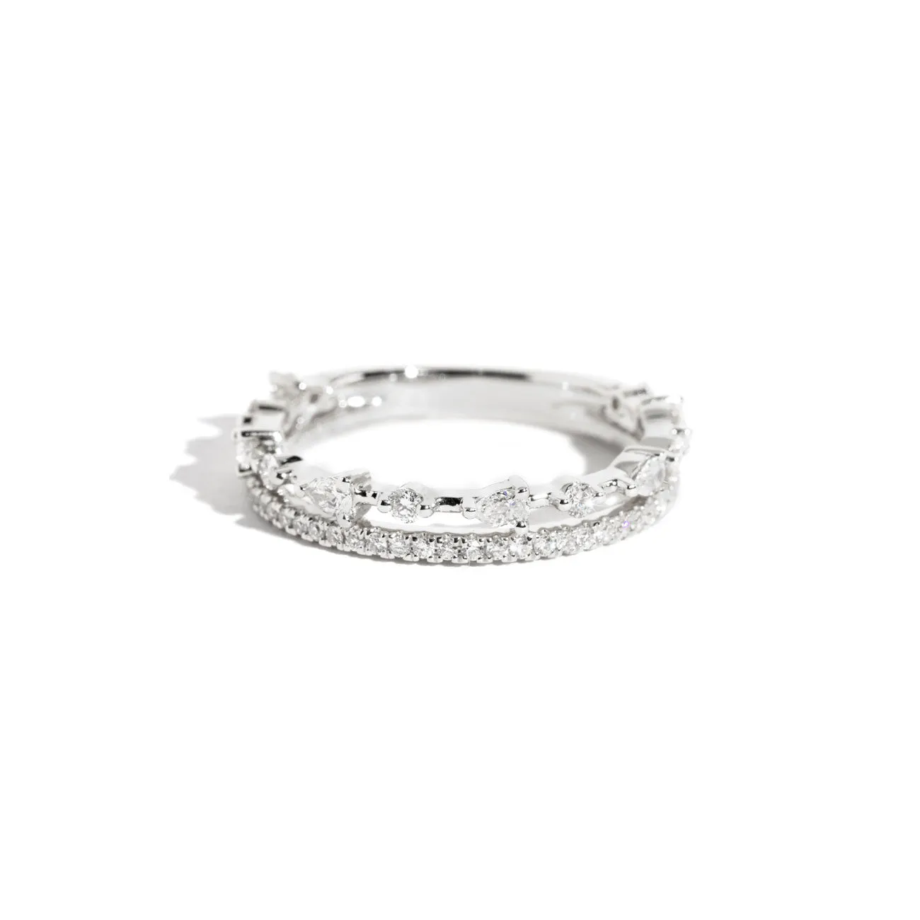 3.8mm Pear Daisy Double Band