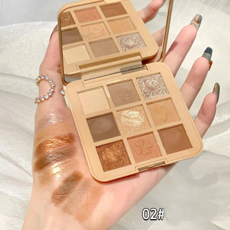 9 Colors Eyeshadow Palette Animal Embroidery Eyeshadow Palette Glitter Highlighter Face Contour Blush Palette Matte Eye Pigments