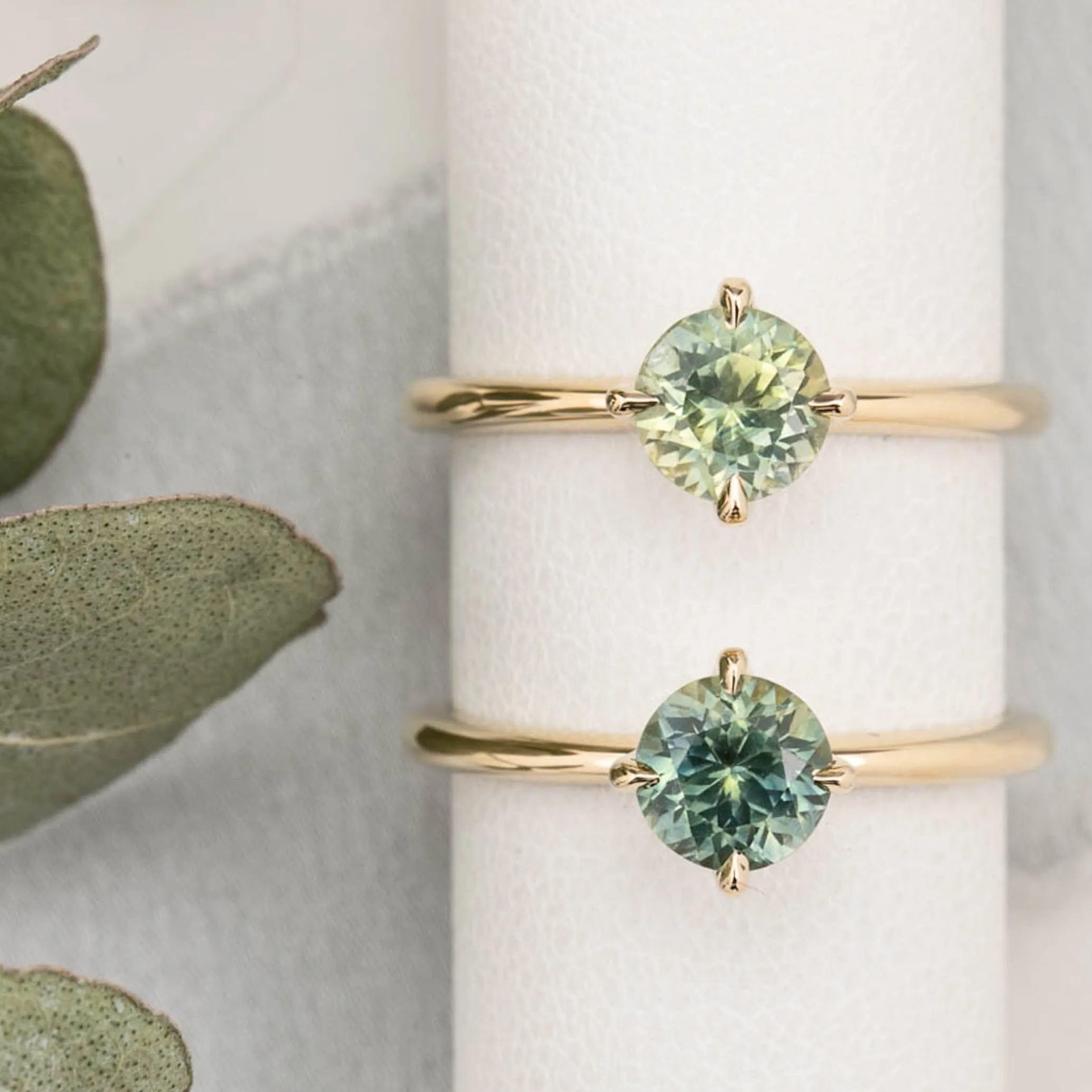 Alice Ring 0.85ct Parti Blue Green Round Montana Sapphire, 14K Yellow Gold (One of a kind)