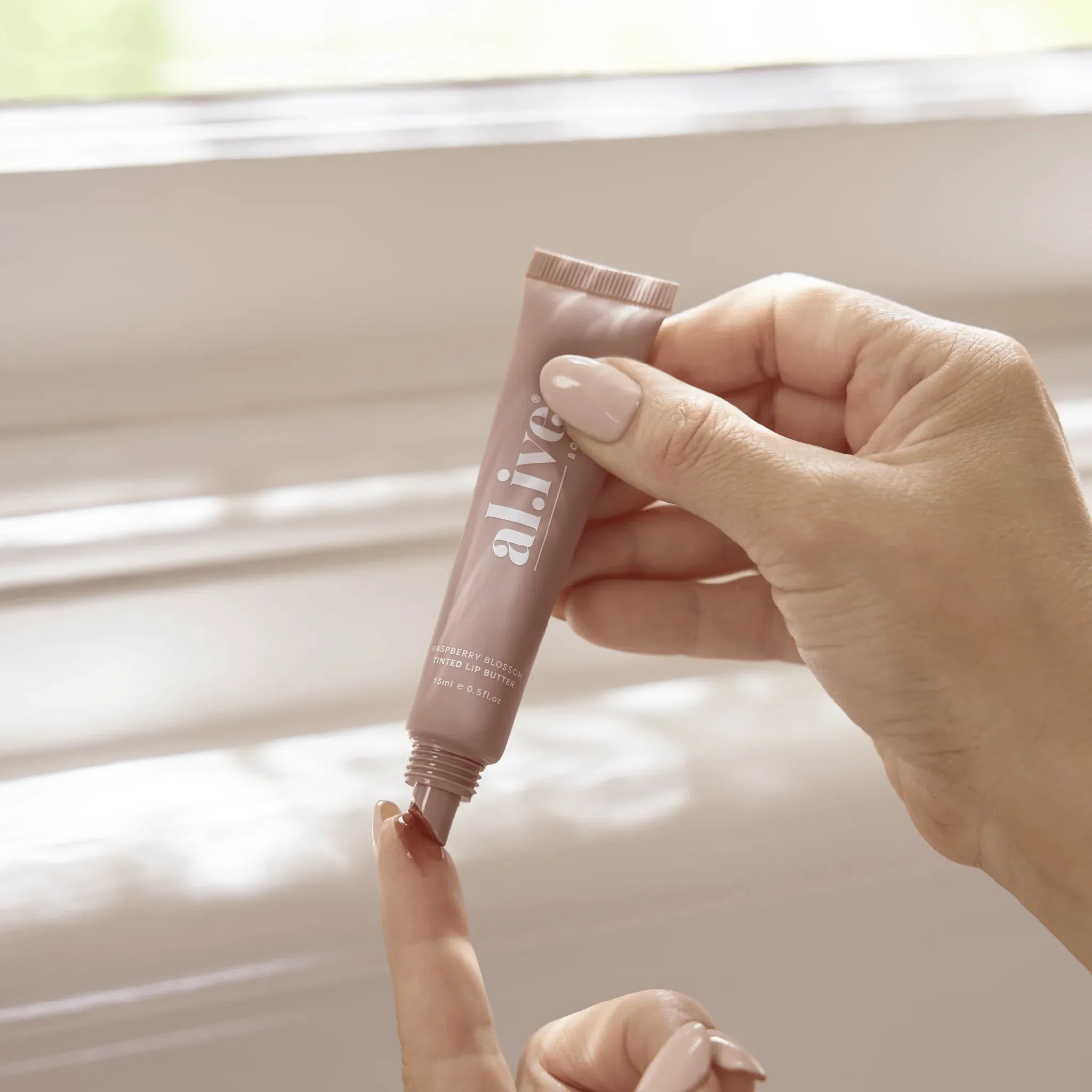 Al.ive II THE RETREAT Hand & Lip Gift Set - Raspberry Blossom & Juniper