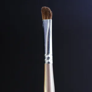 Angle Fluff Eyeshadow Brush