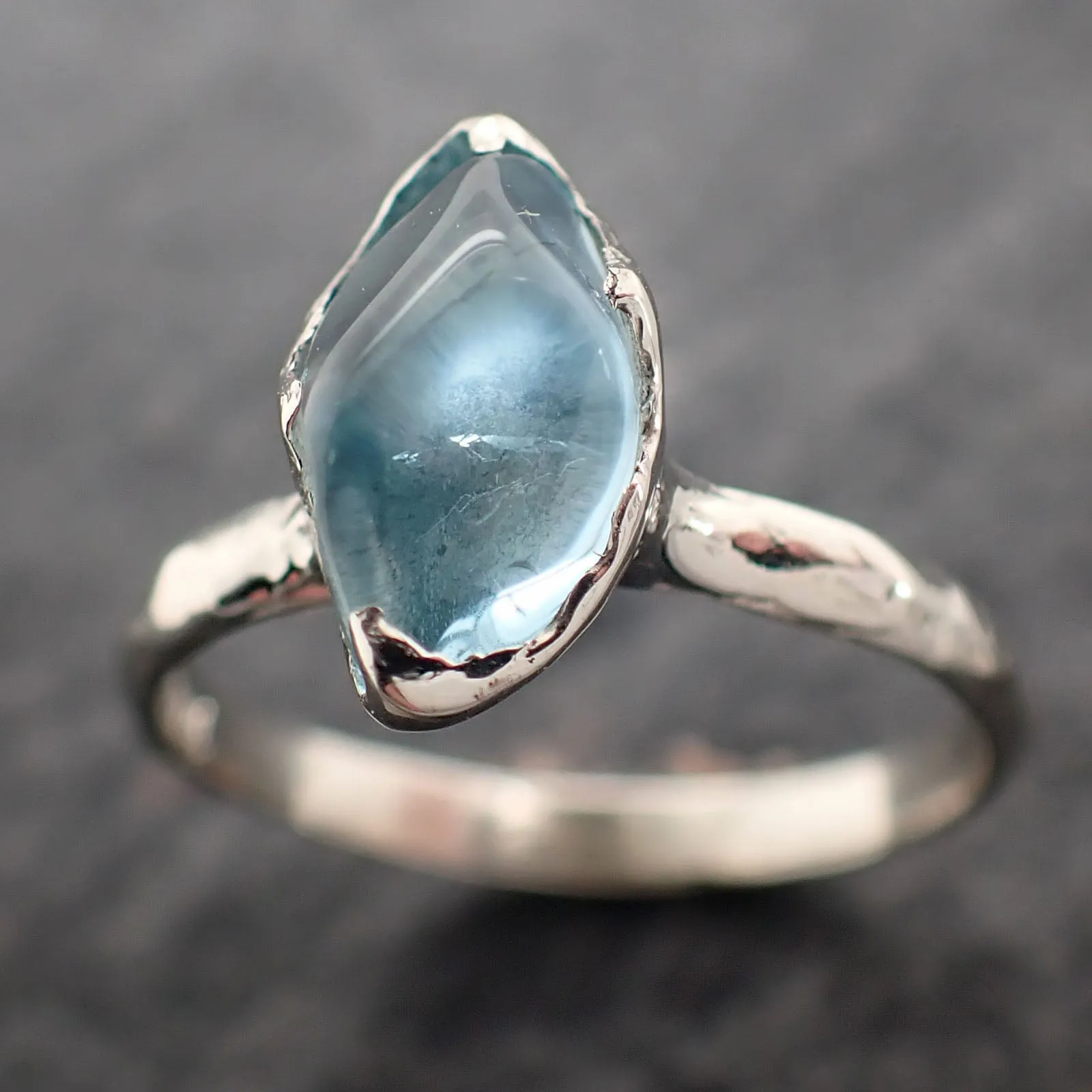 Aquamarine tumbled White 18k gold Solitaire gemstone ring 2775
