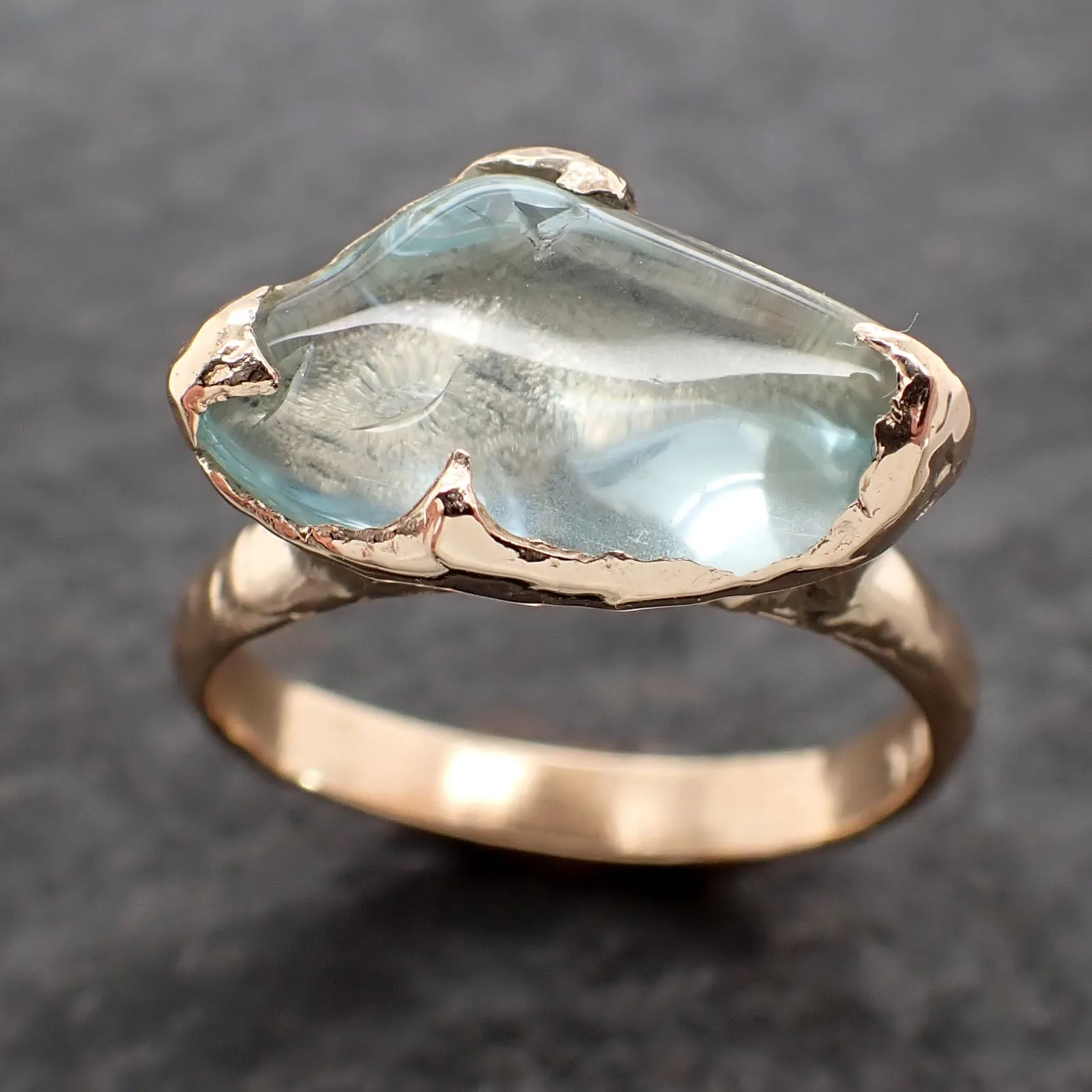 Aquamarine tumbled yellow 14k gold Solitaire gemstone ring 2689