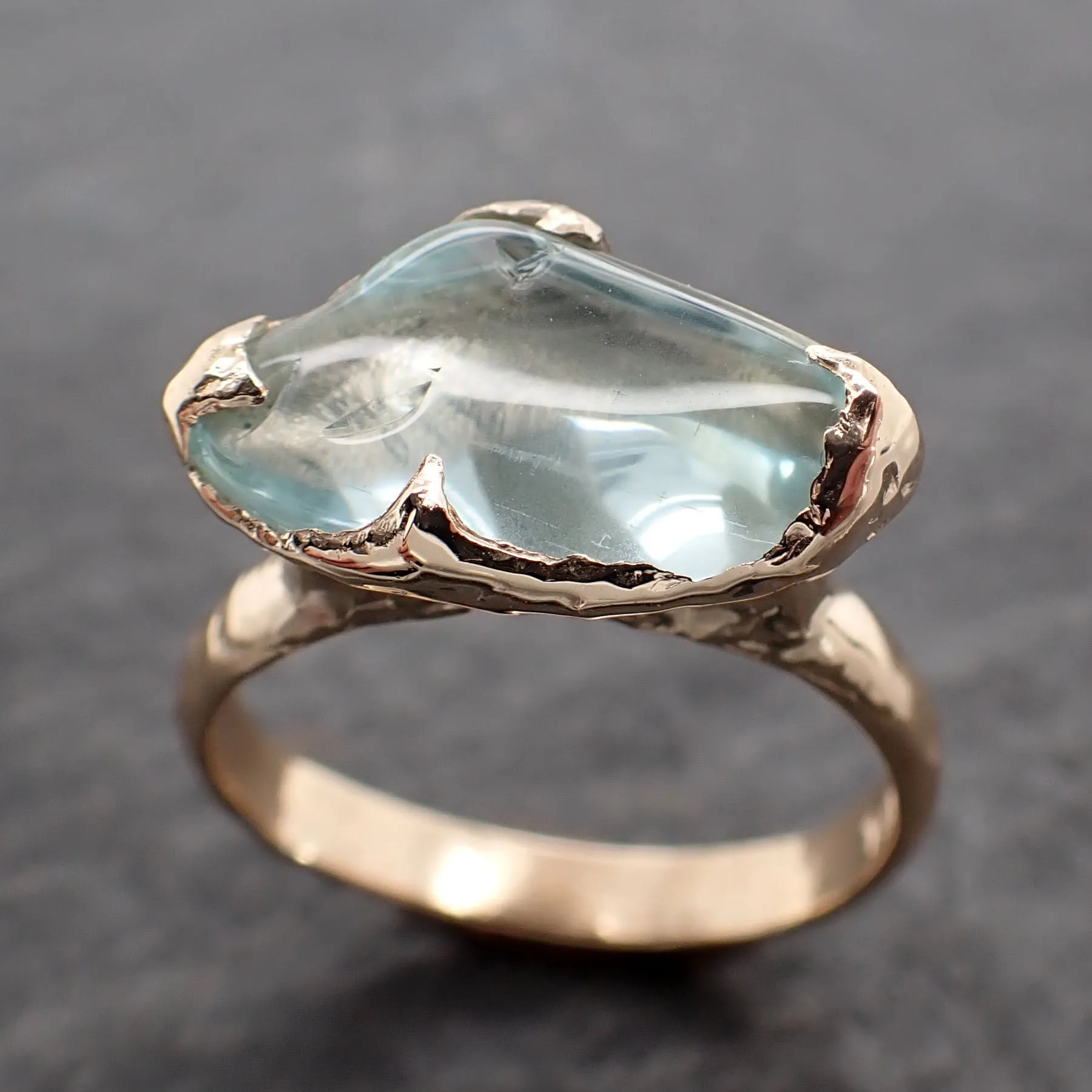 Aquamarine tumbled yellow 14k gold Solitaire gemstone ring 2689
