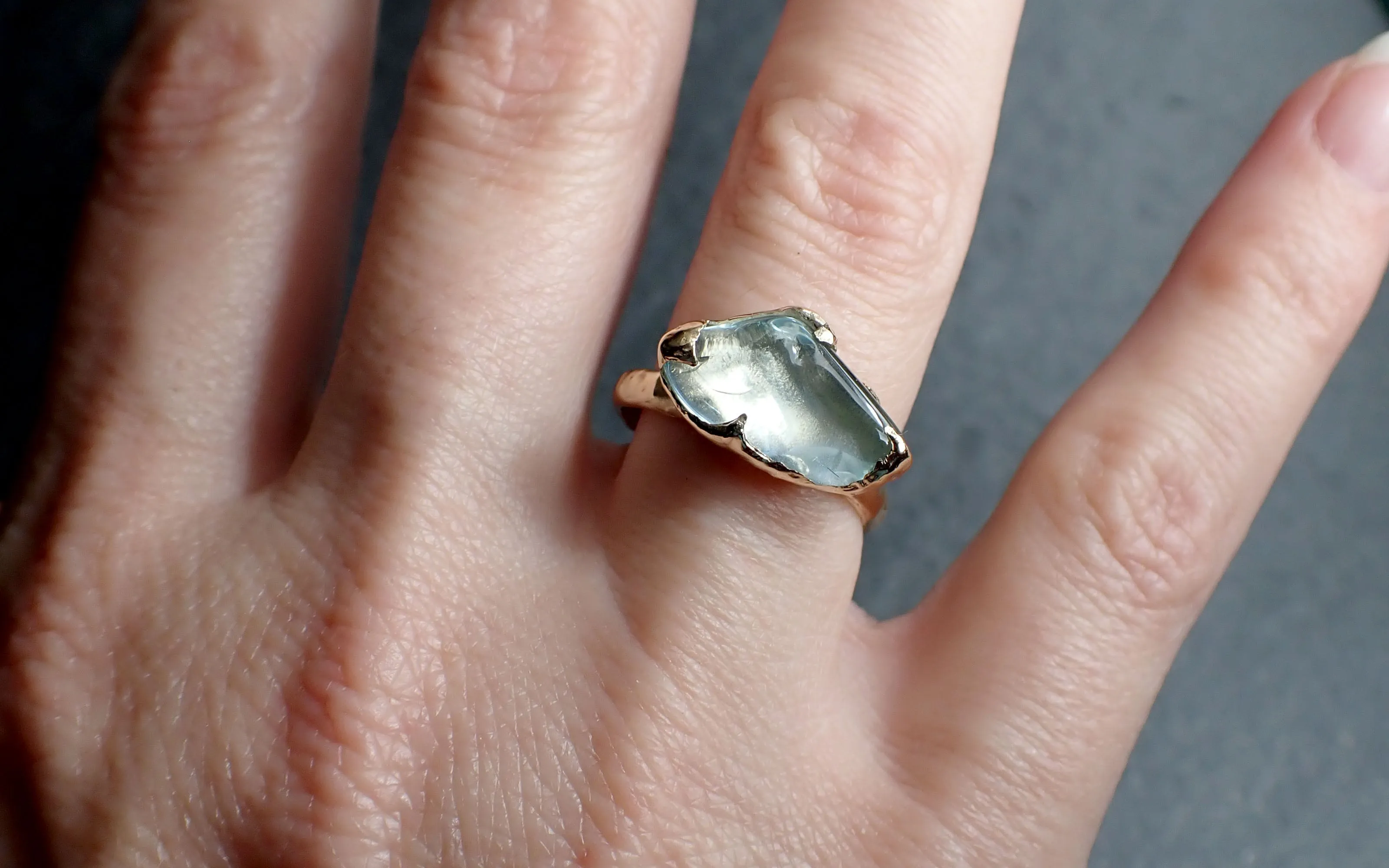 Aquamarine tumbled yellow 14k gold Solitaire gemstone ring 2689
