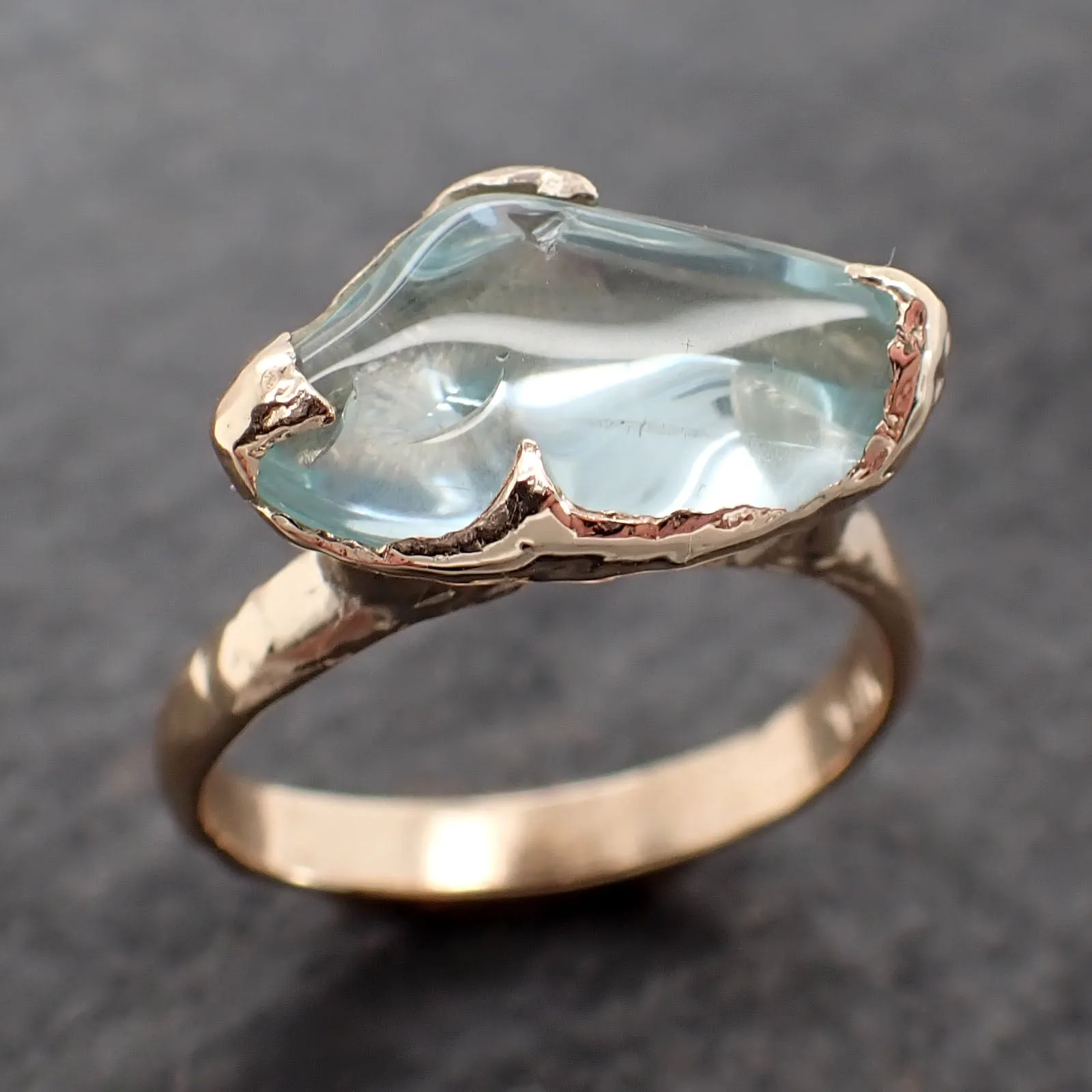 Aquamarine tumbled yellow 14k gold Solitaire gemstone ring 2689