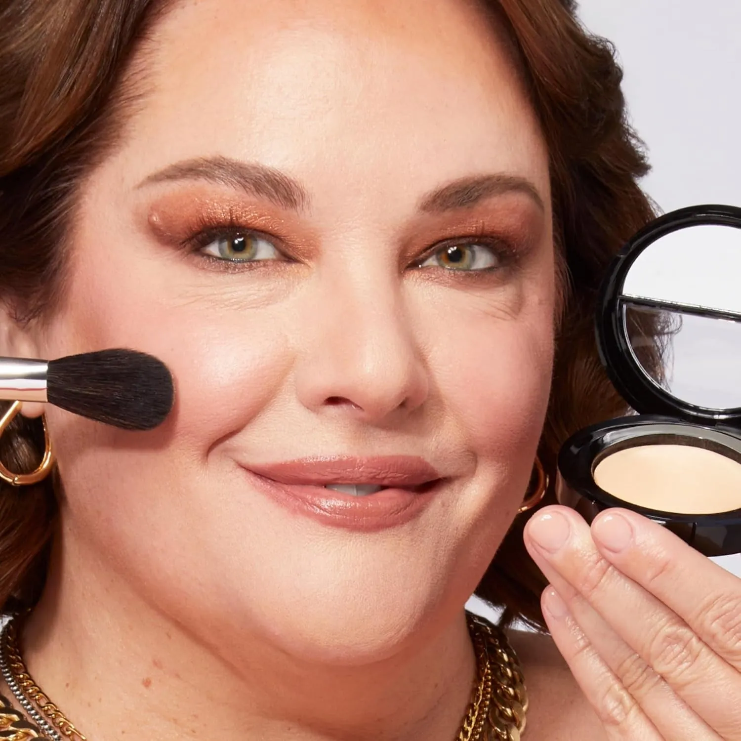 Baked Natural Glow Highlighter Radiance Enhancing Makeup, French Vanilla
