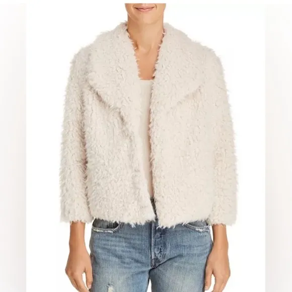 BB Dakota Hugs Don’t Lie Cropped 3/4 Sleeve Cream Faux Fur Coat Jacket Large