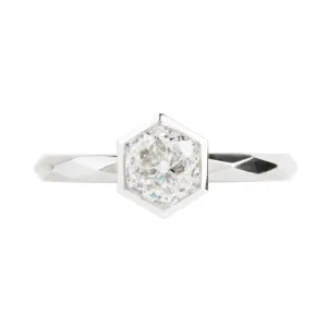 Bell and Bird No.3929 Platinum Solitaire Ring
