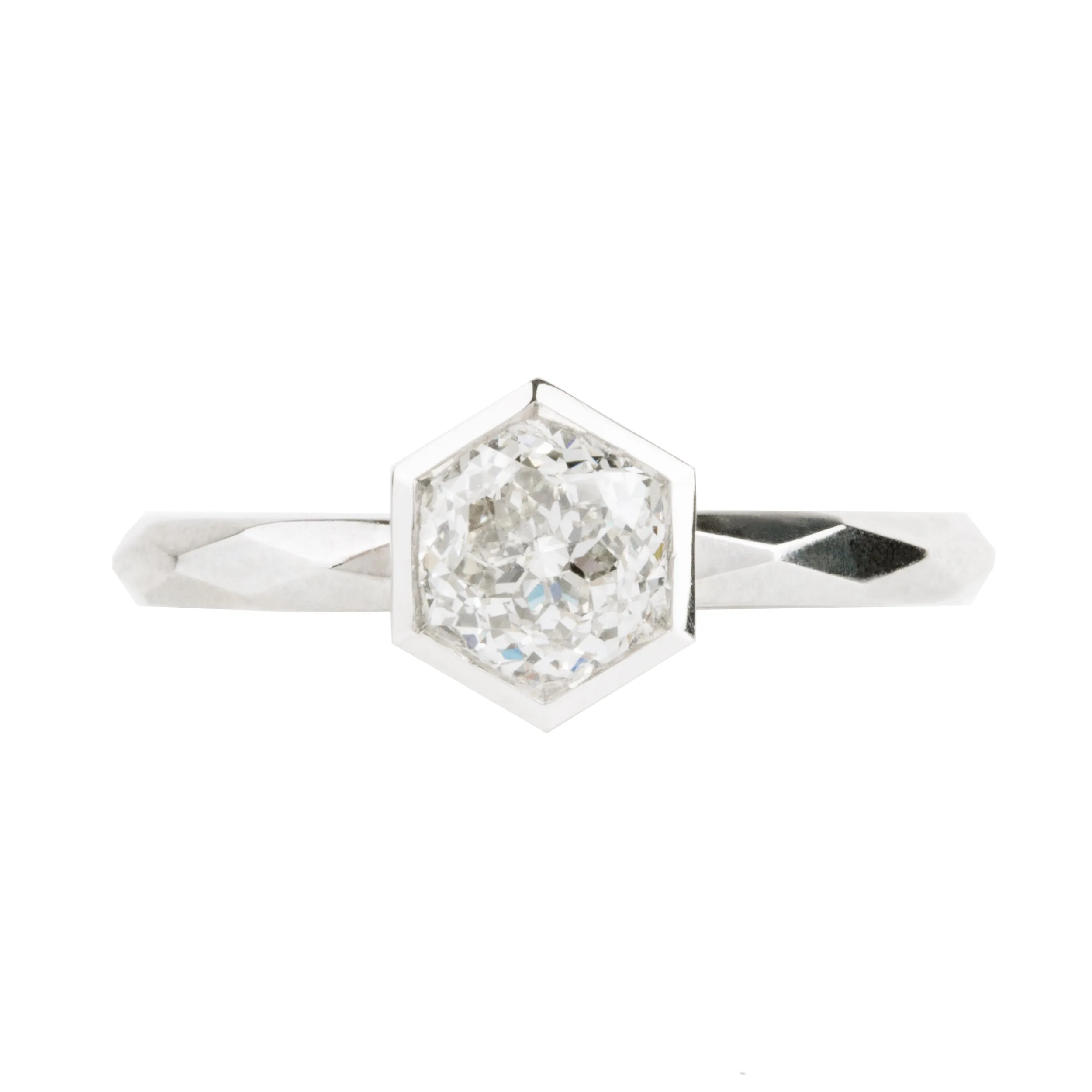 Bell and Bird No.3929 Platinum Solitaire Ring