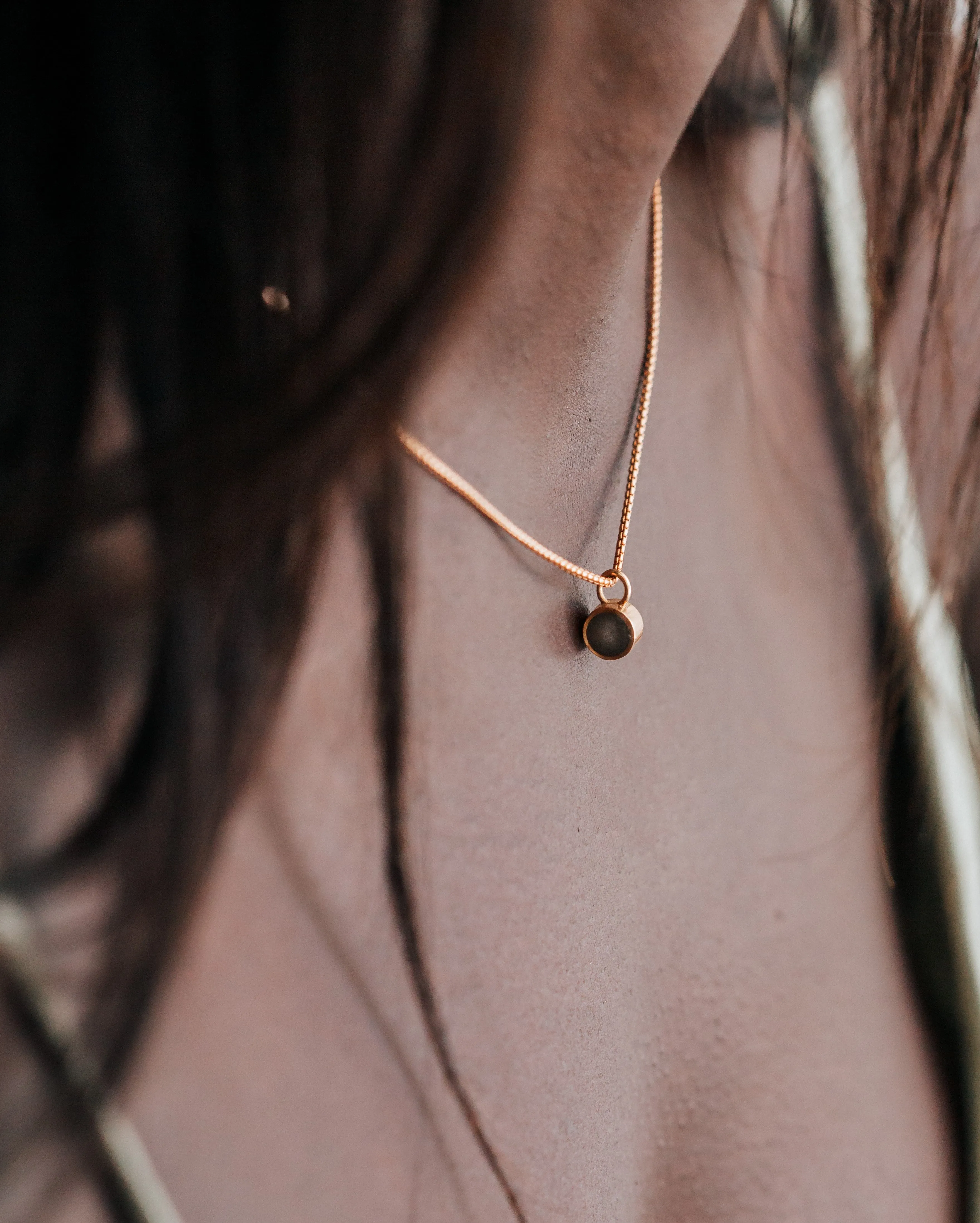 Bilateral Cremation Necklace in 14K Yellow Gold