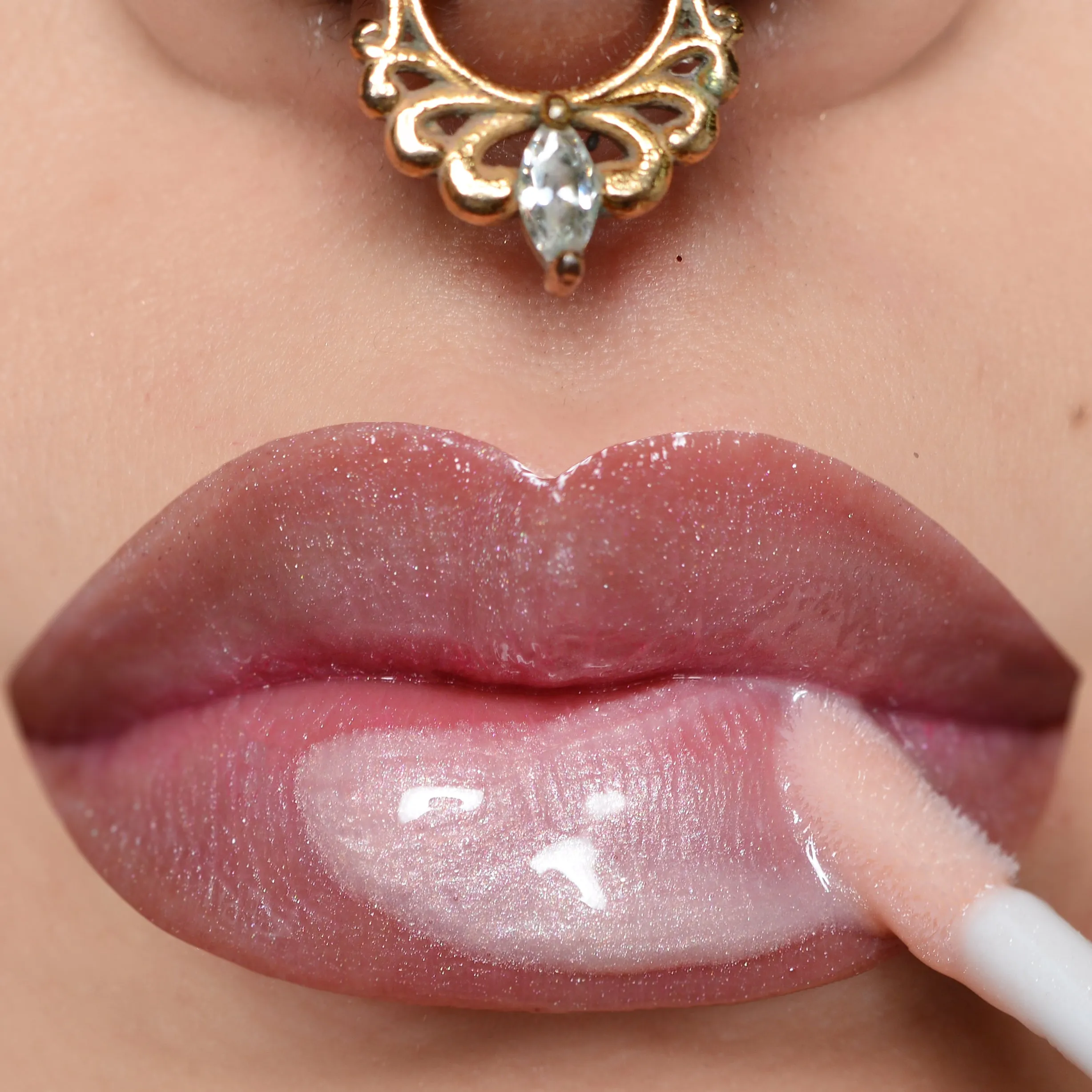 BOSSY LIP GLOSS