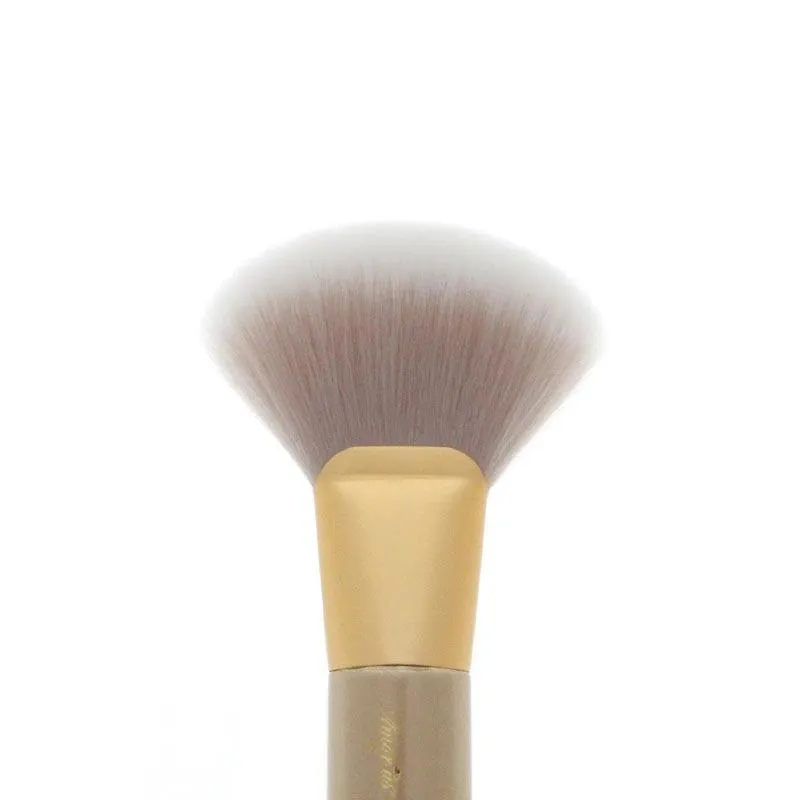 Brocha Gold Crush 301 para Iluminador y Bronzer | Amor Us