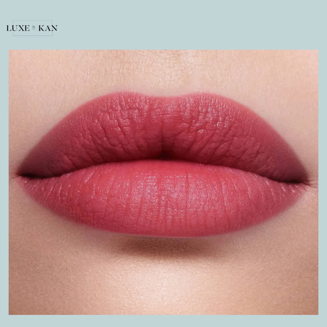 CHARLOTTE TILBURY Airbrush Flawless Lip Blur