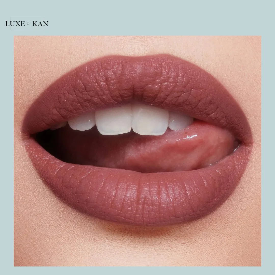 CHARLOTTE TILBURY Airbrush Flawless Lip Blur