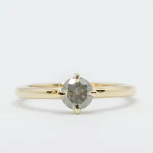 Compass-Set Icy Diamond Ring in 14k Yellow Gold No.2