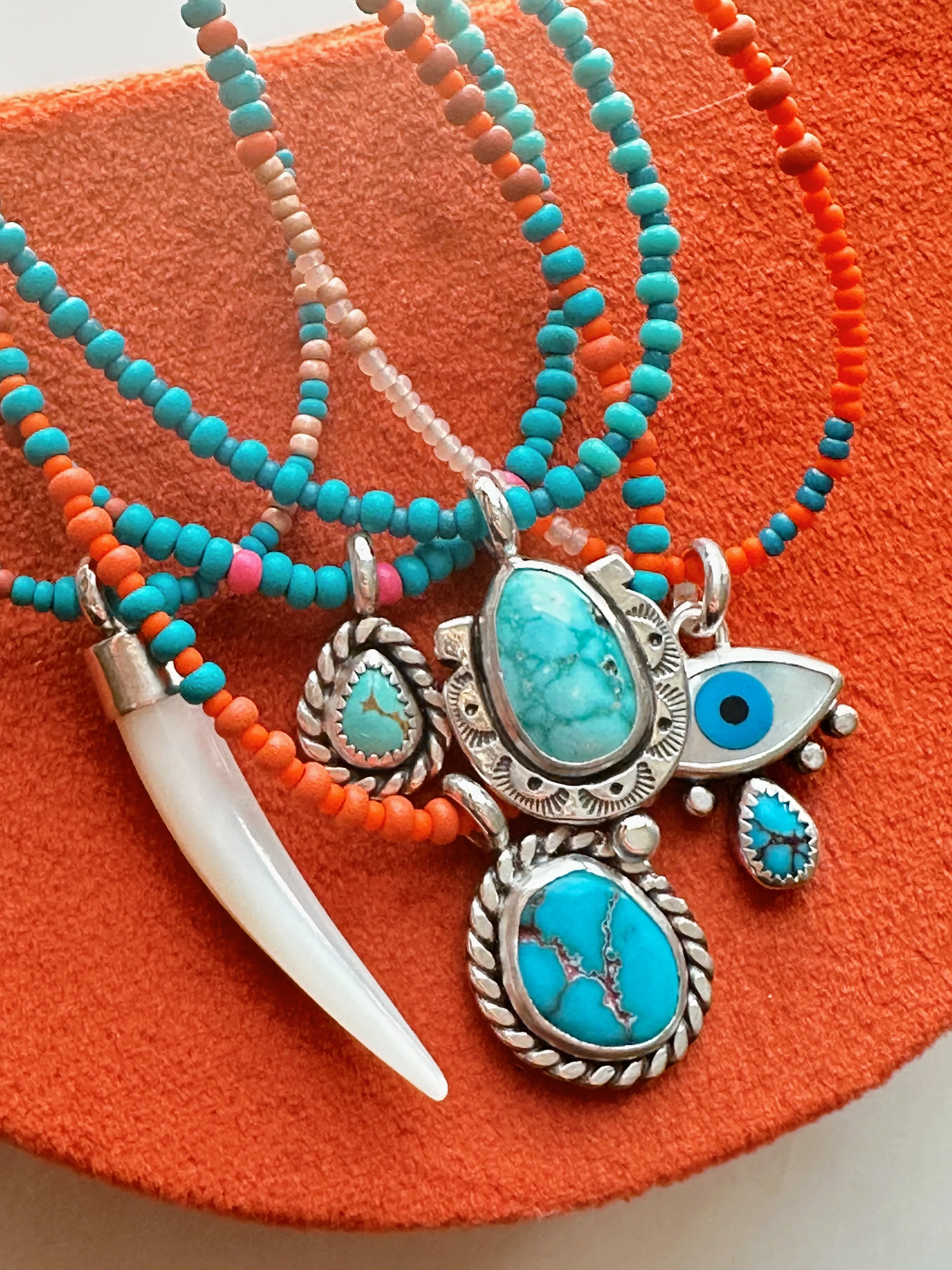CRYING EYE CHARM - NO. 1
