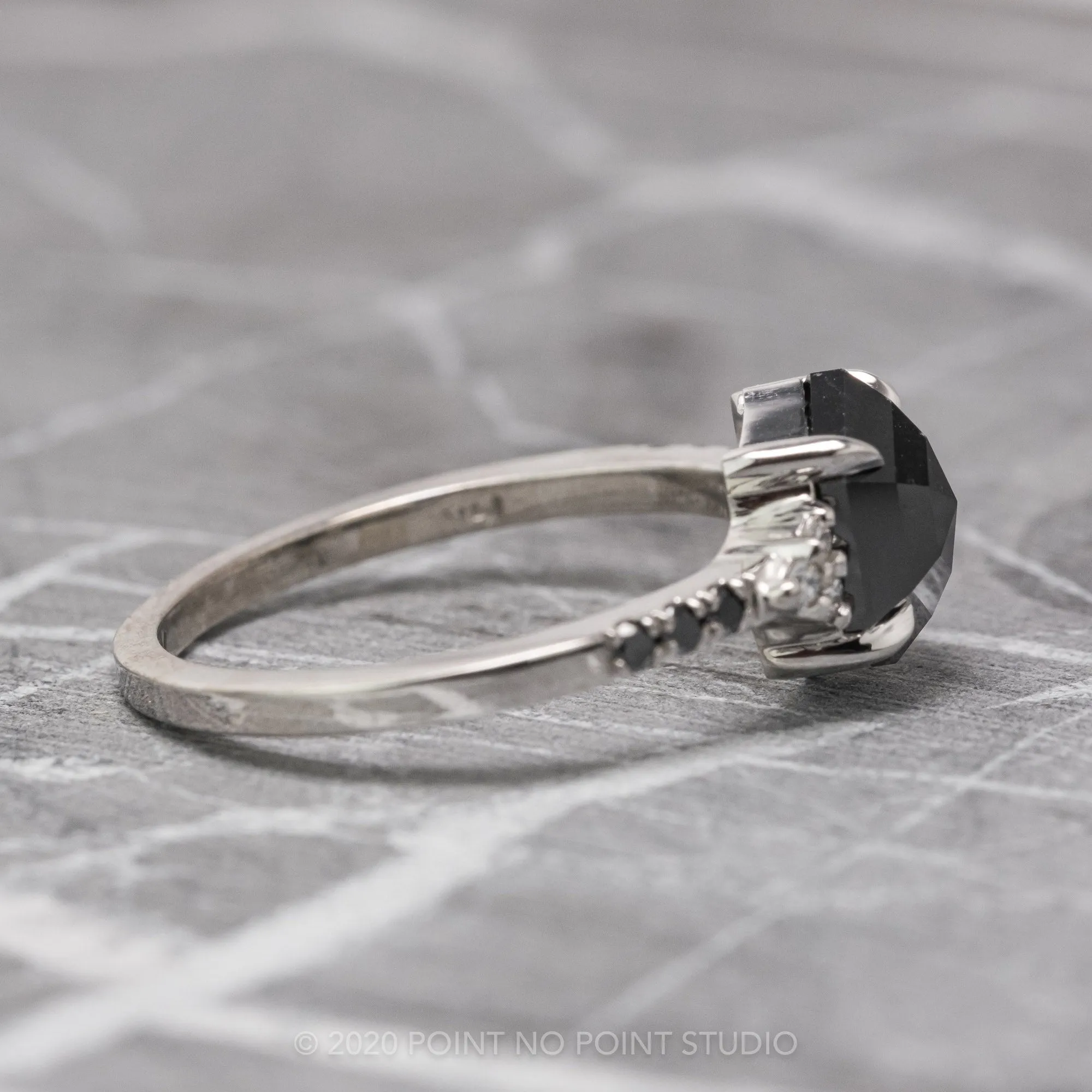 Custom Quincy setting engagement ring
