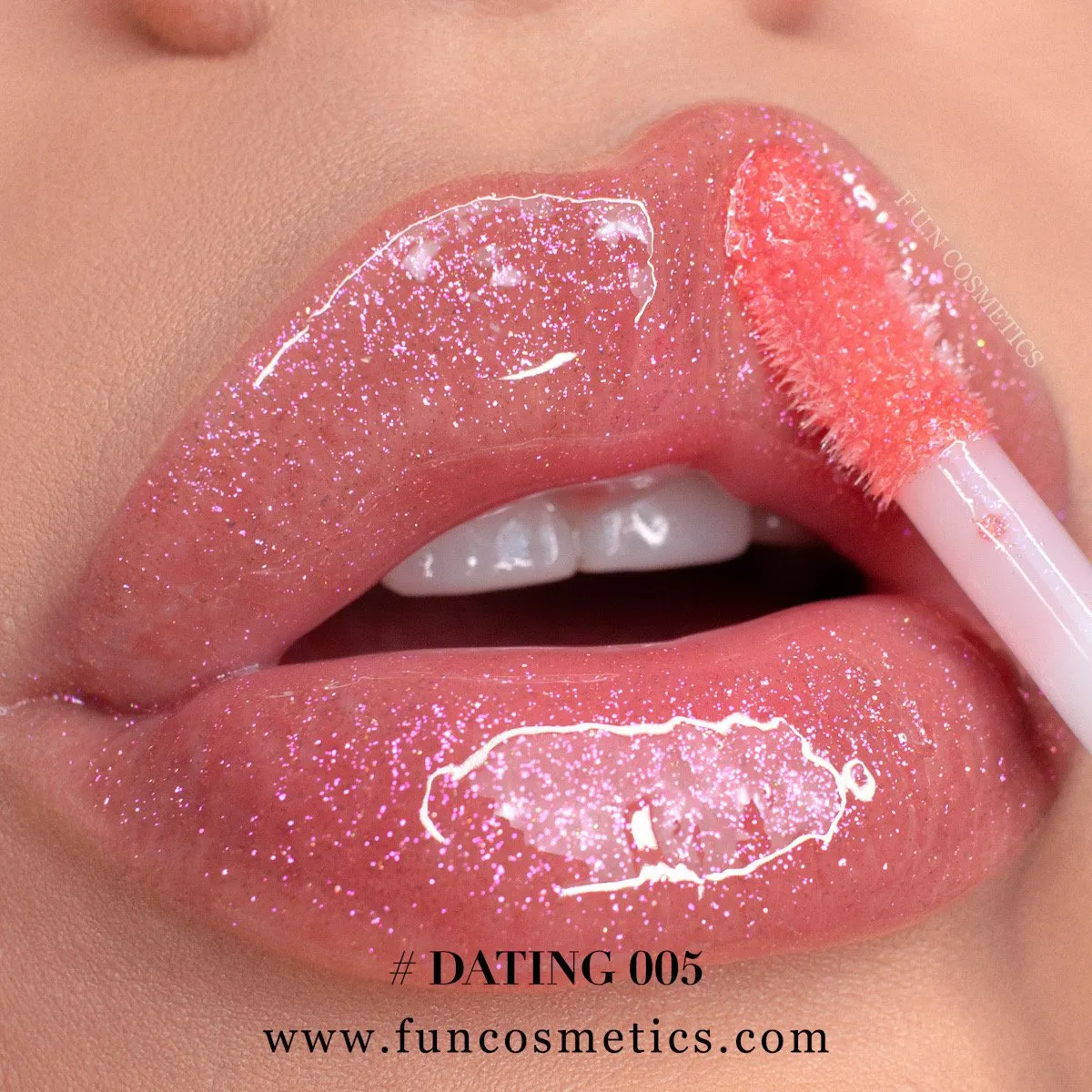 Dating 005 | High Shine Lip Gloss