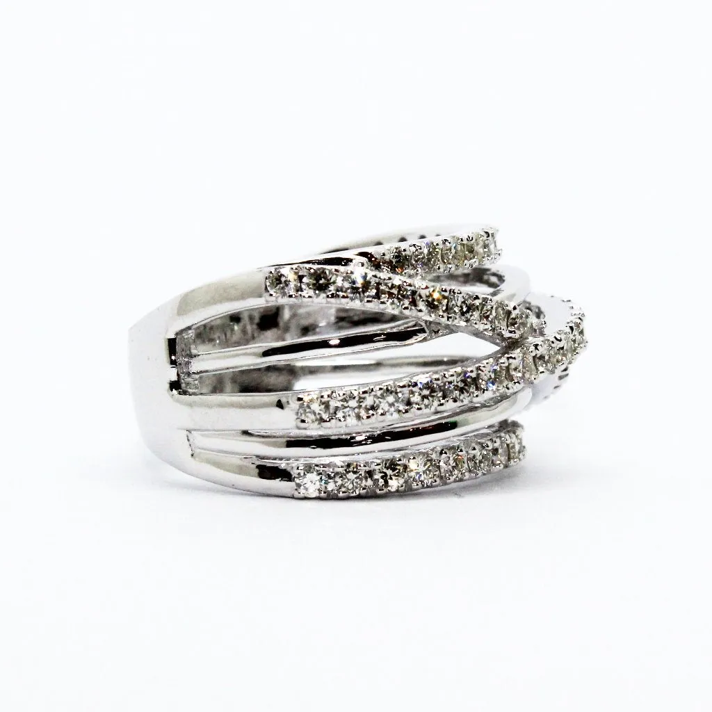 DIAMOND CRISS CROSS RING AD NO.1618