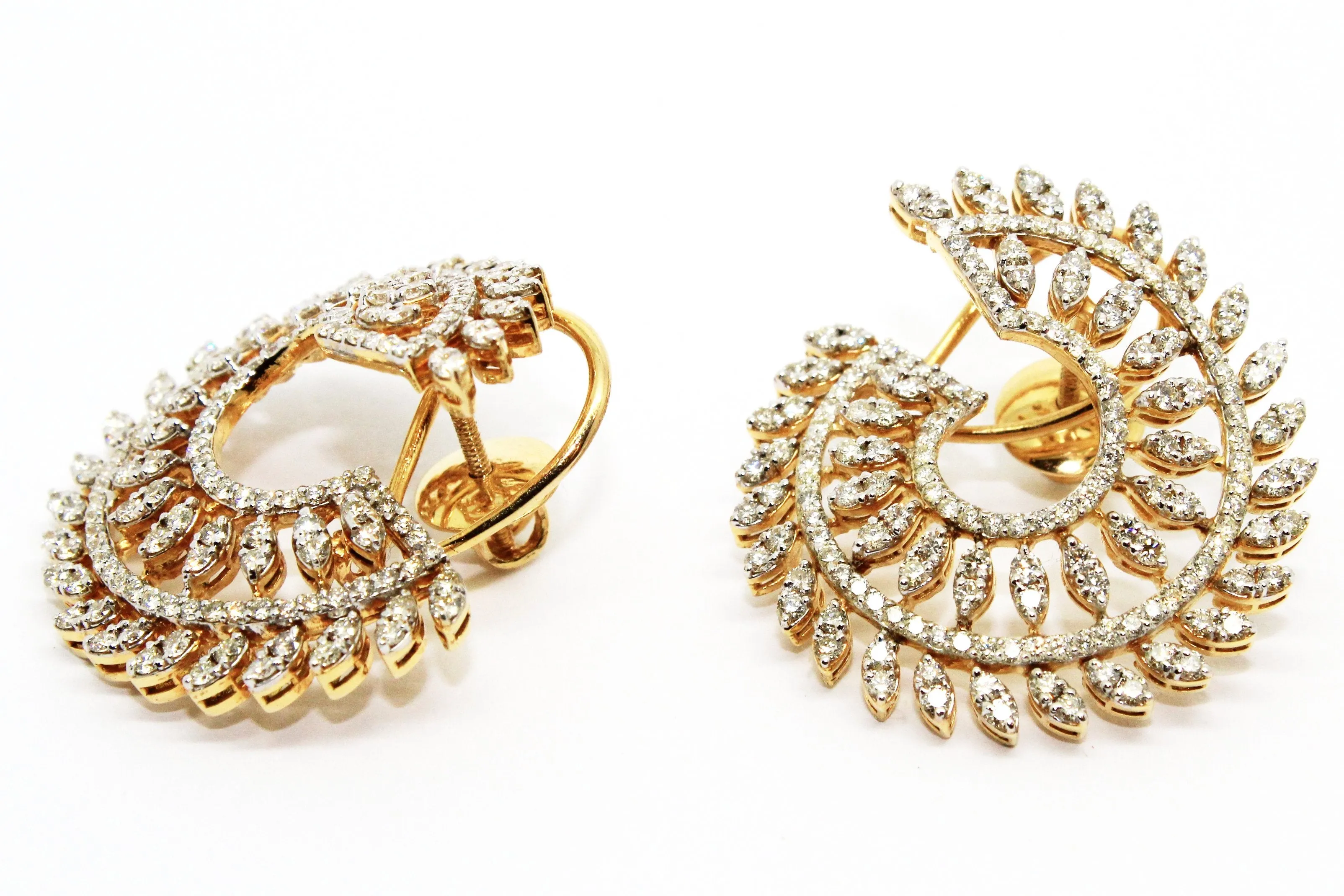 DIAMOND SWIRL EARRINGS AD NO.1554