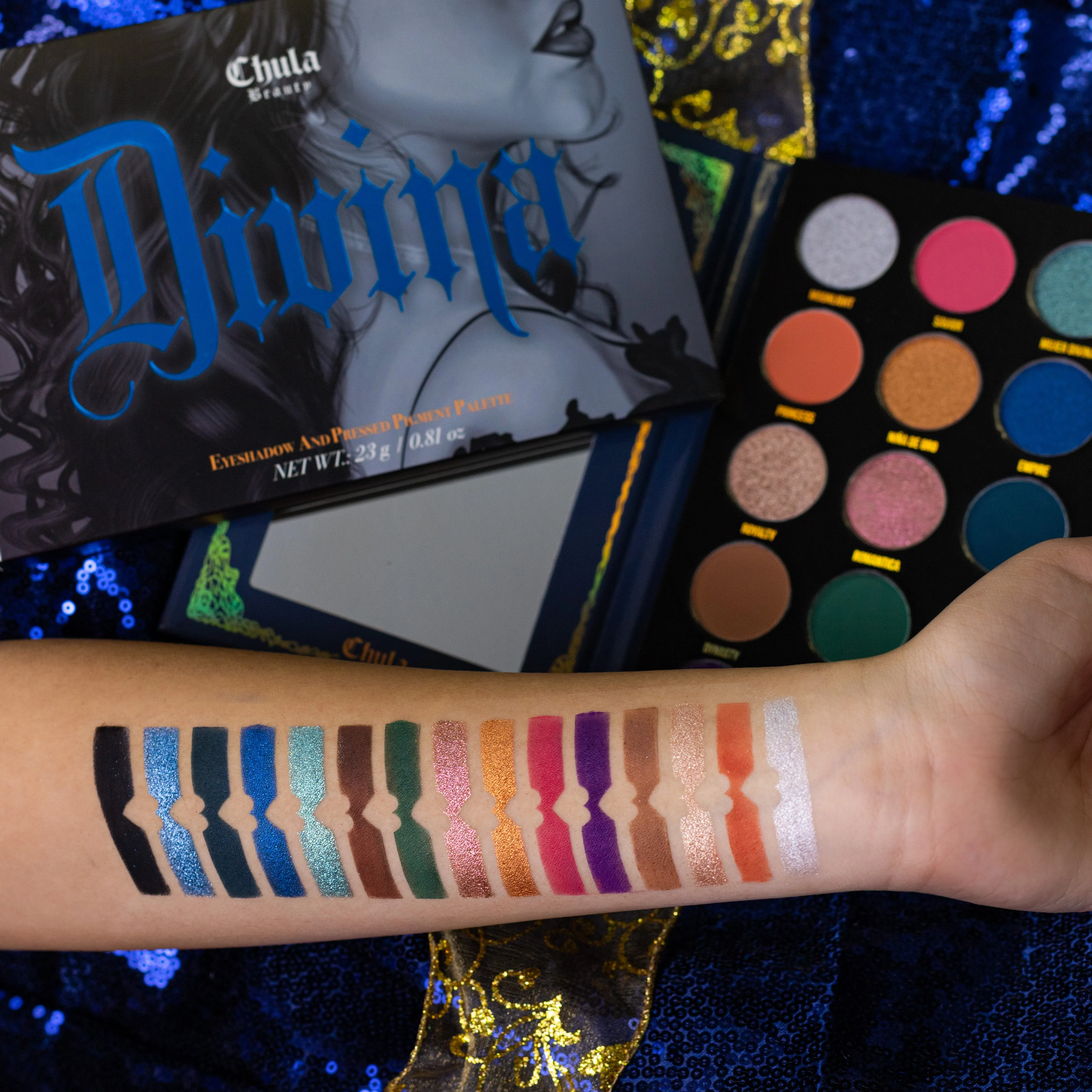 Divina Eyeshadow Palette - LOW STOCK