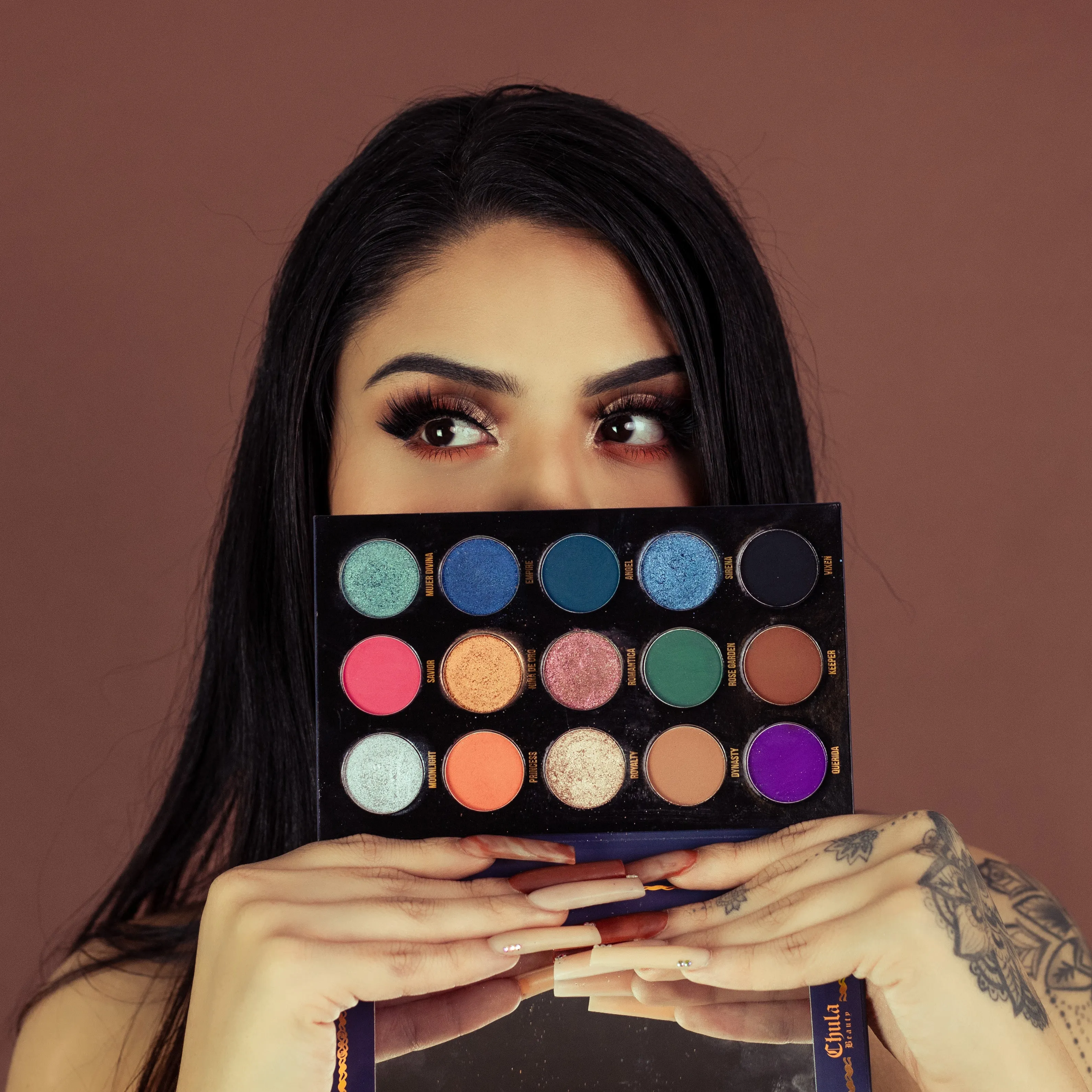 Divina Eyeshadow Palette - LOW STOCK