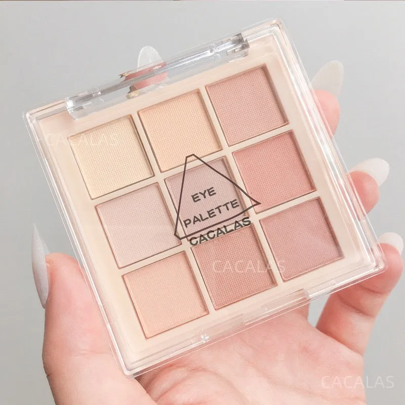 Eyeshadow light dust