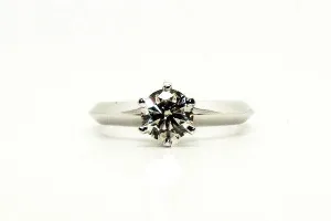 Fany Classic Six Prong Ring AD No. 0853