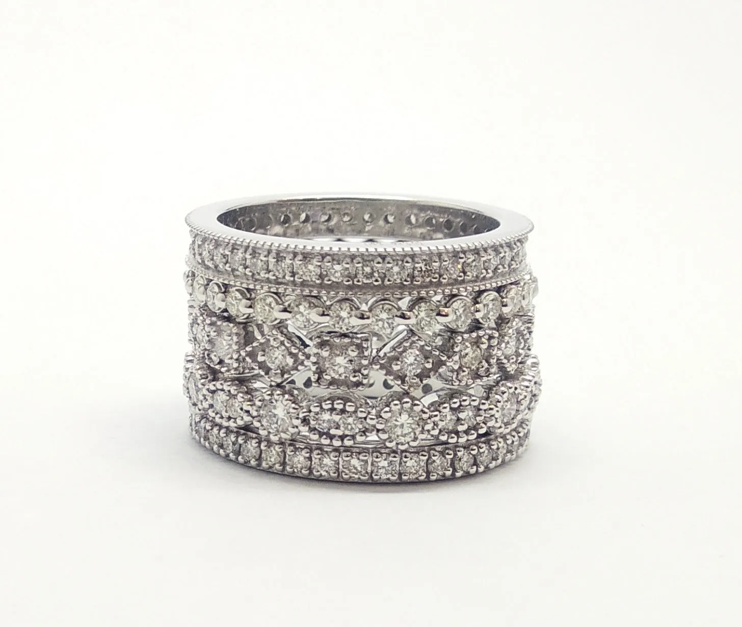 Floating Diamond Eternity Band AD.NO-1897