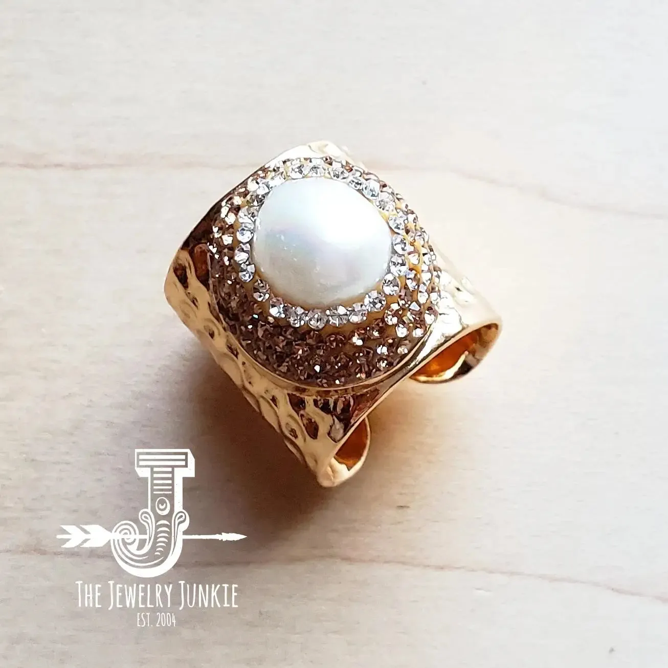 Freshwater Pearl Cuff Statement Ring 012t