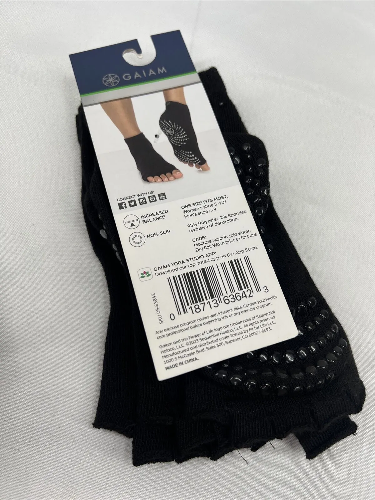 Gaiam Toeless Yoga Socks All Grip No Slip One Size  2 Pack Black COMBINE SHIP!!