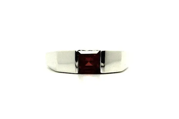 Garnet Unisex Flat Ring