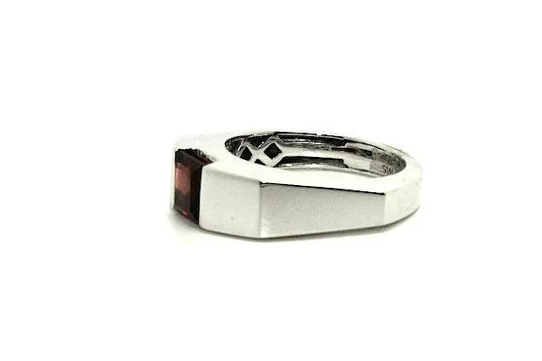 Garnet Unisex Flat Ring