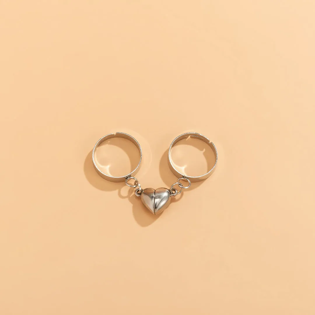 Gift Box of Couple Astronaut Pendant and Heart Ring
