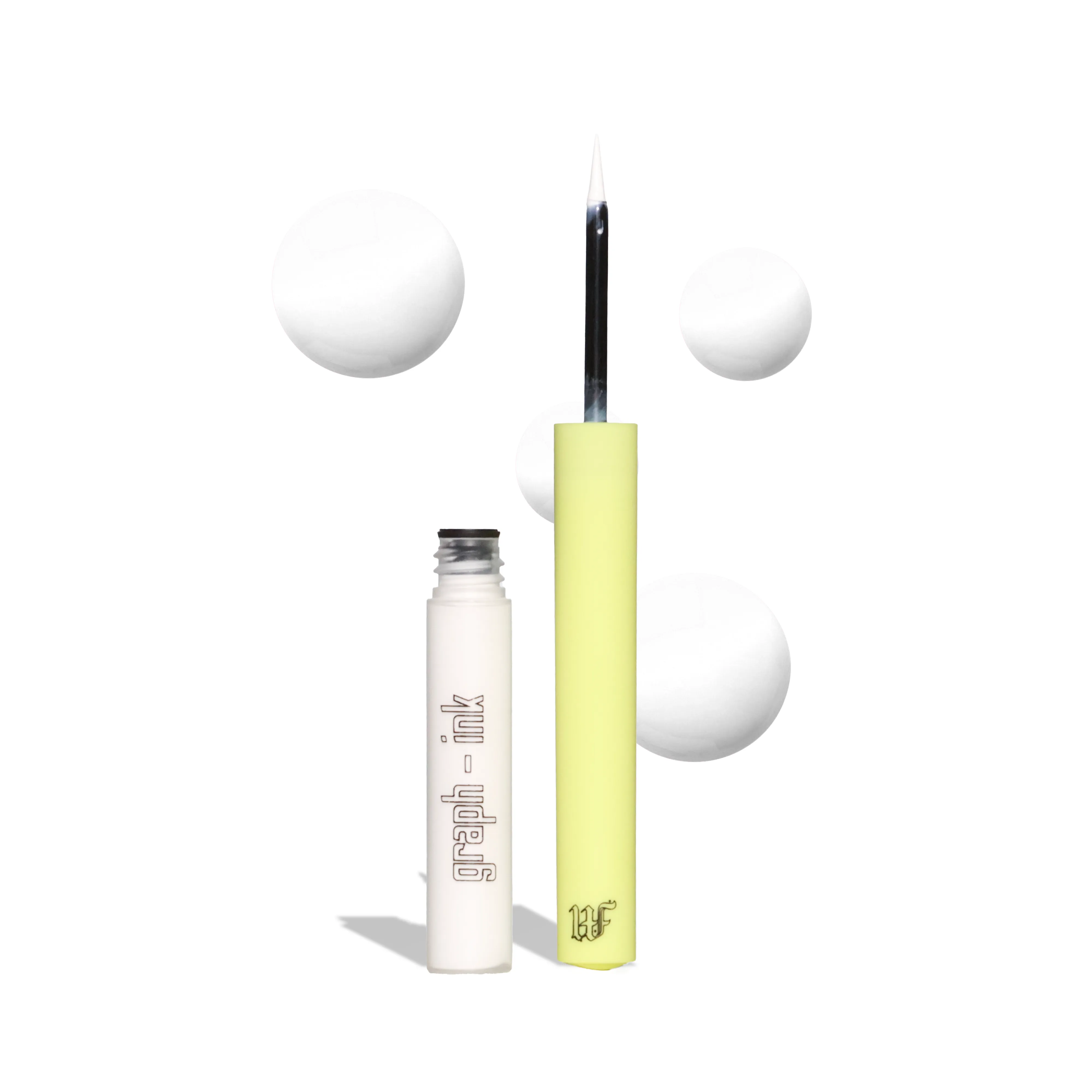 Graph-ink Liquid Eye Liner