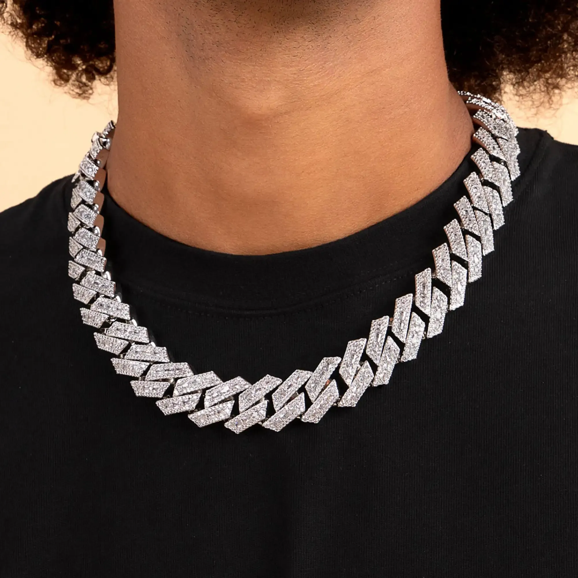 Halo Emerald Cut Prong Cuban Link Chain