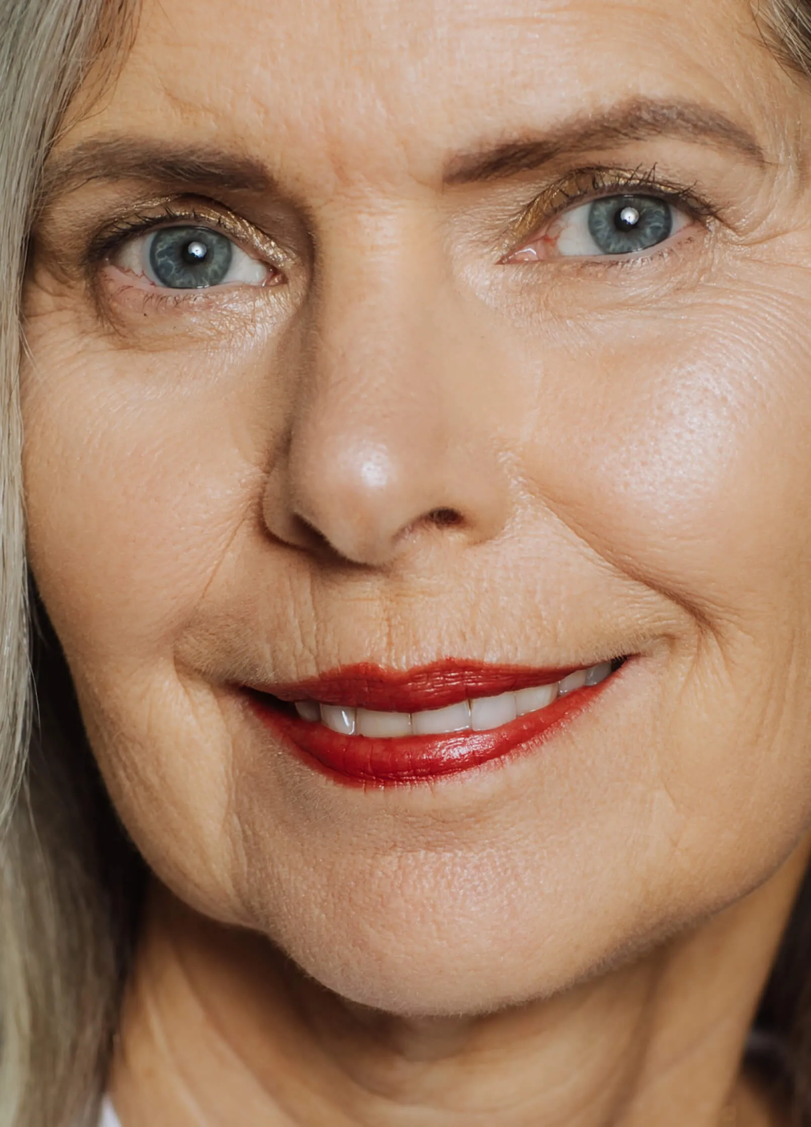 Holiday Reds Lip Stick Pencils