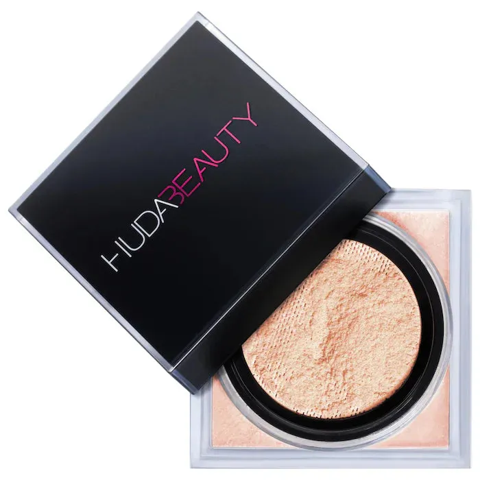 HUDA BEAUTY | Easy Bake Loose Baking & Setting Powder