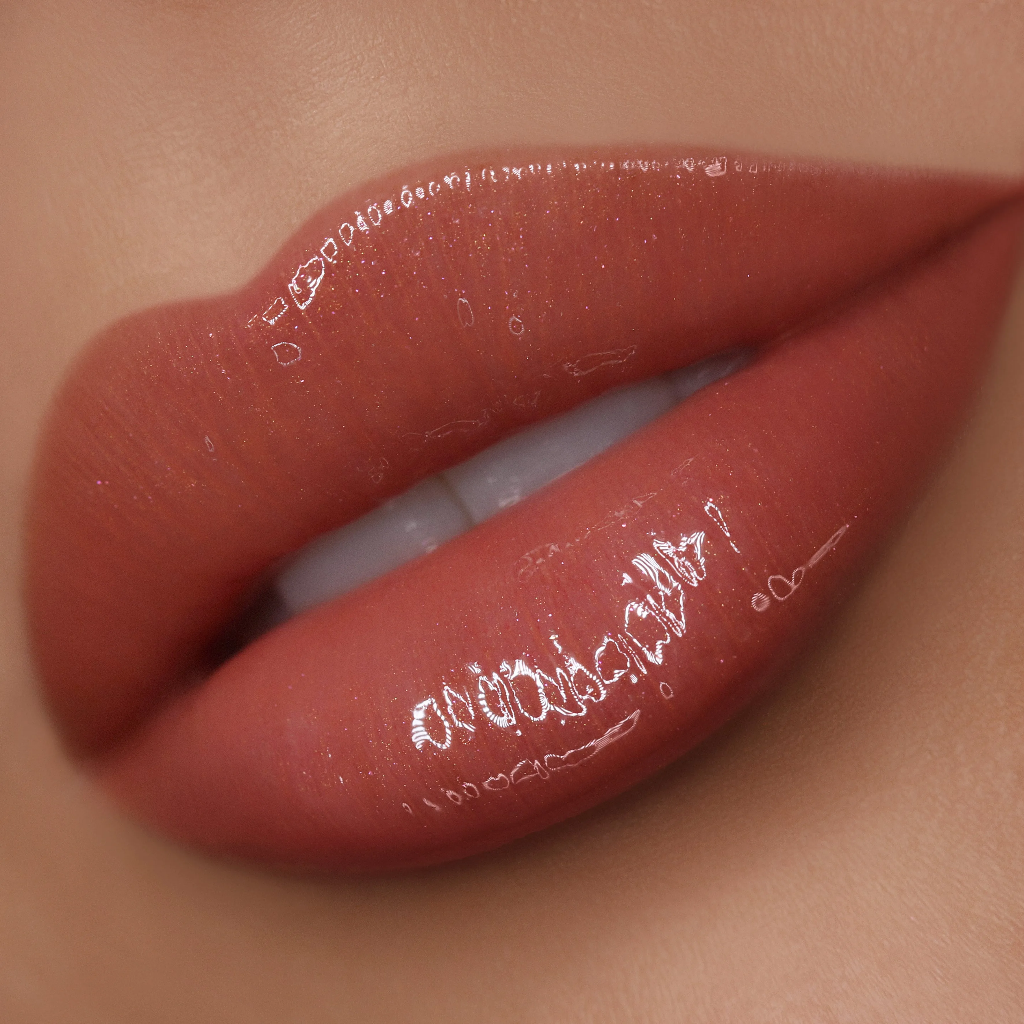 In Relationship | High Shine Lip Gloss
